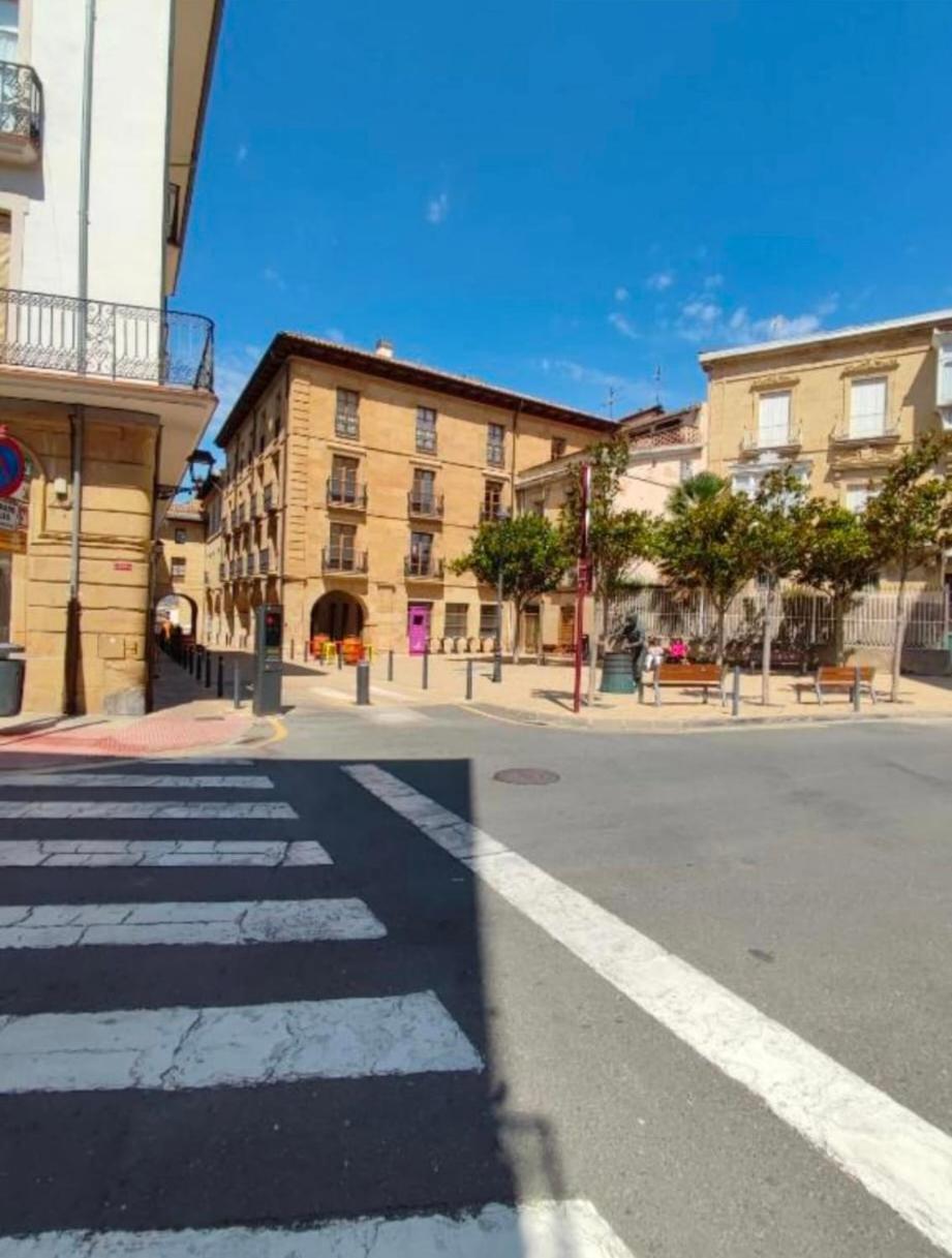 Apartamentos C&E