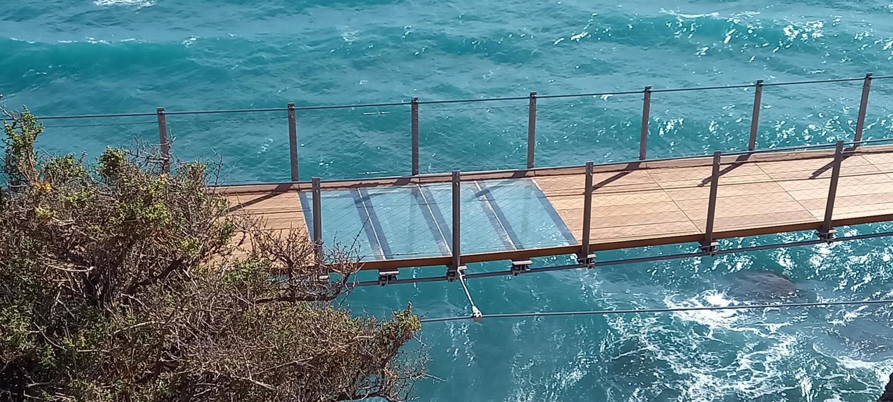 APARTAMENTO PRIMERA LÍNEA DE PLAYA