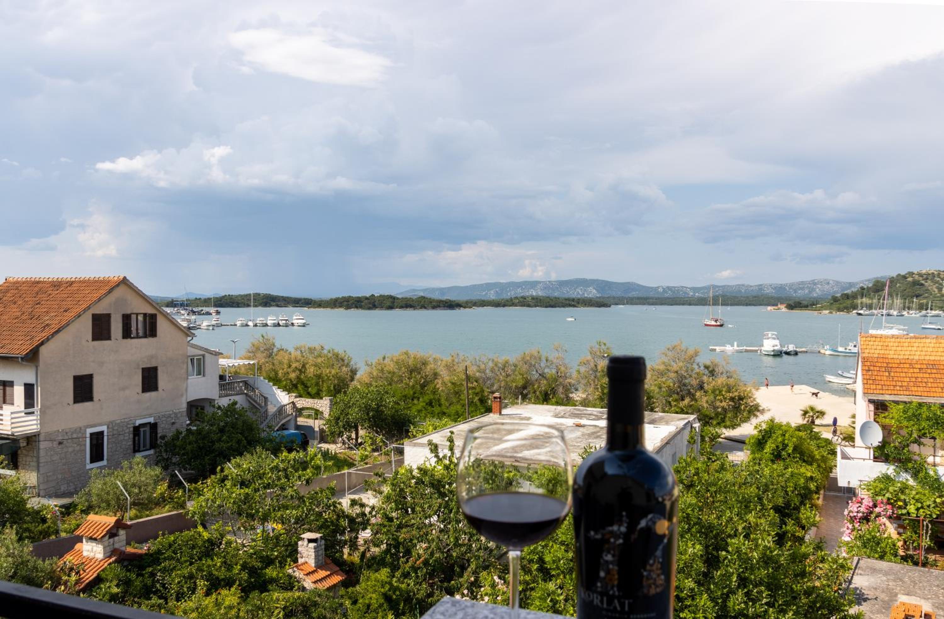 Apartments & rooms Stella Adriatica