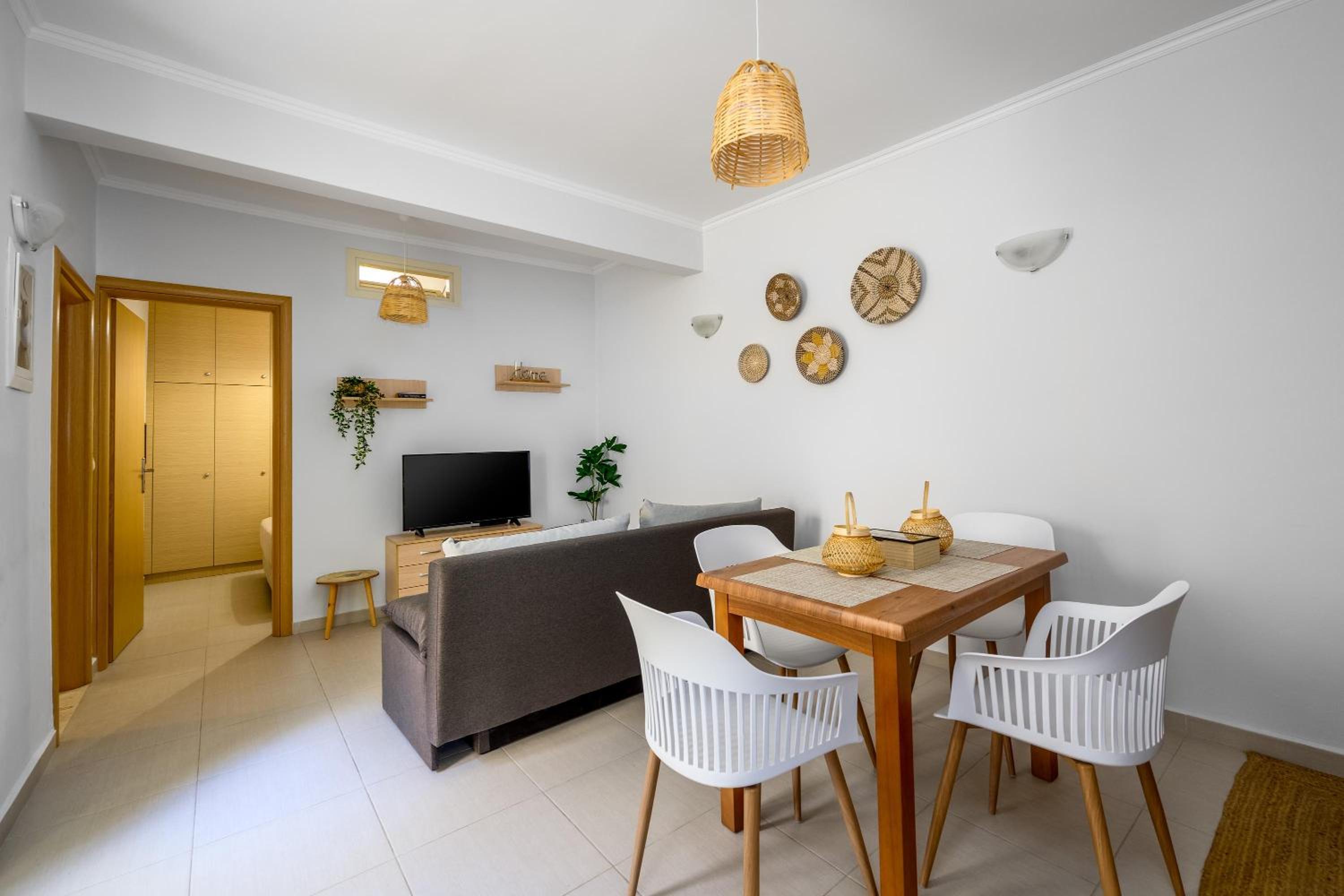 Kokkimidis Apartment