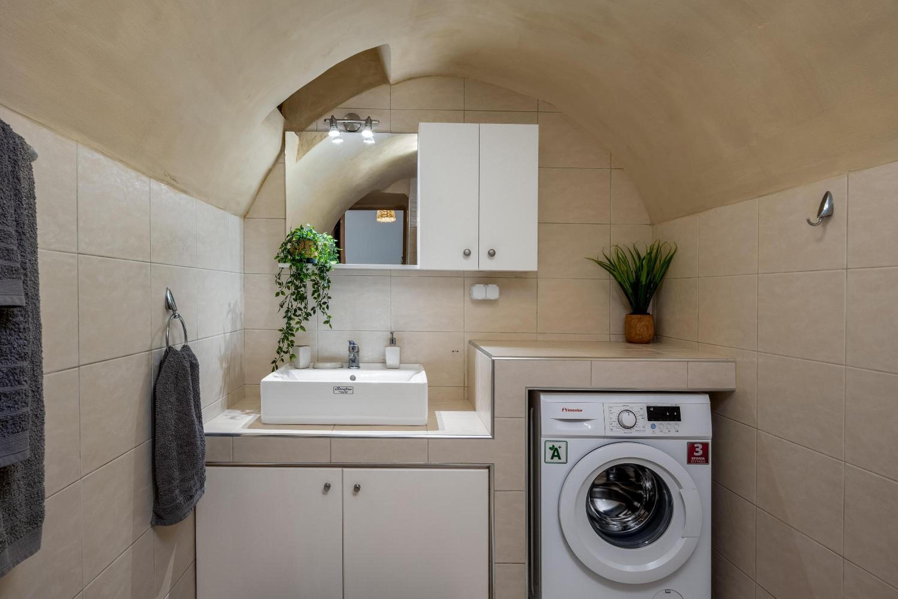 Kokkimidis Apartment