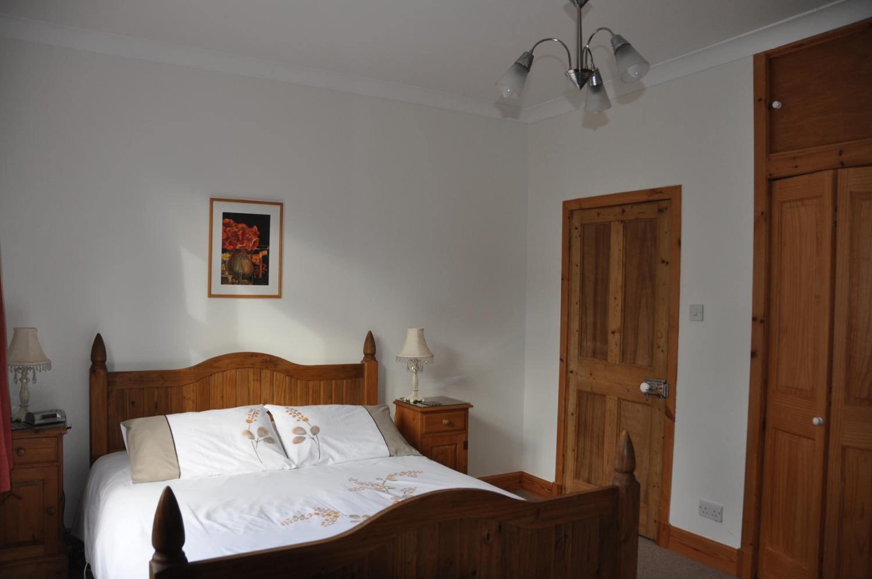 Strathview Lodge B&B