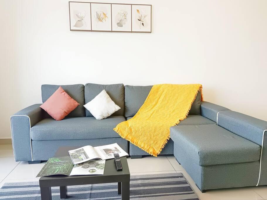 Twin Danga, Near CIQ 3BR 9PAX, Perling-Woodlands Sea view,Hint