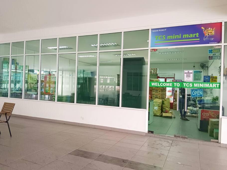 Twin Danga, Near CIQ 3BR 9PAX, Perling-Woodlands Sea view,Hint