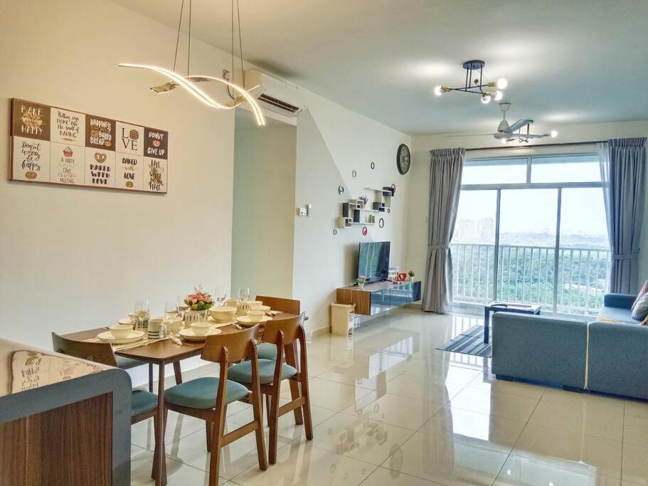 Twin Danga, Near CIQ 3BR 9PAX, Perling-Woodlands Sea view,Hint