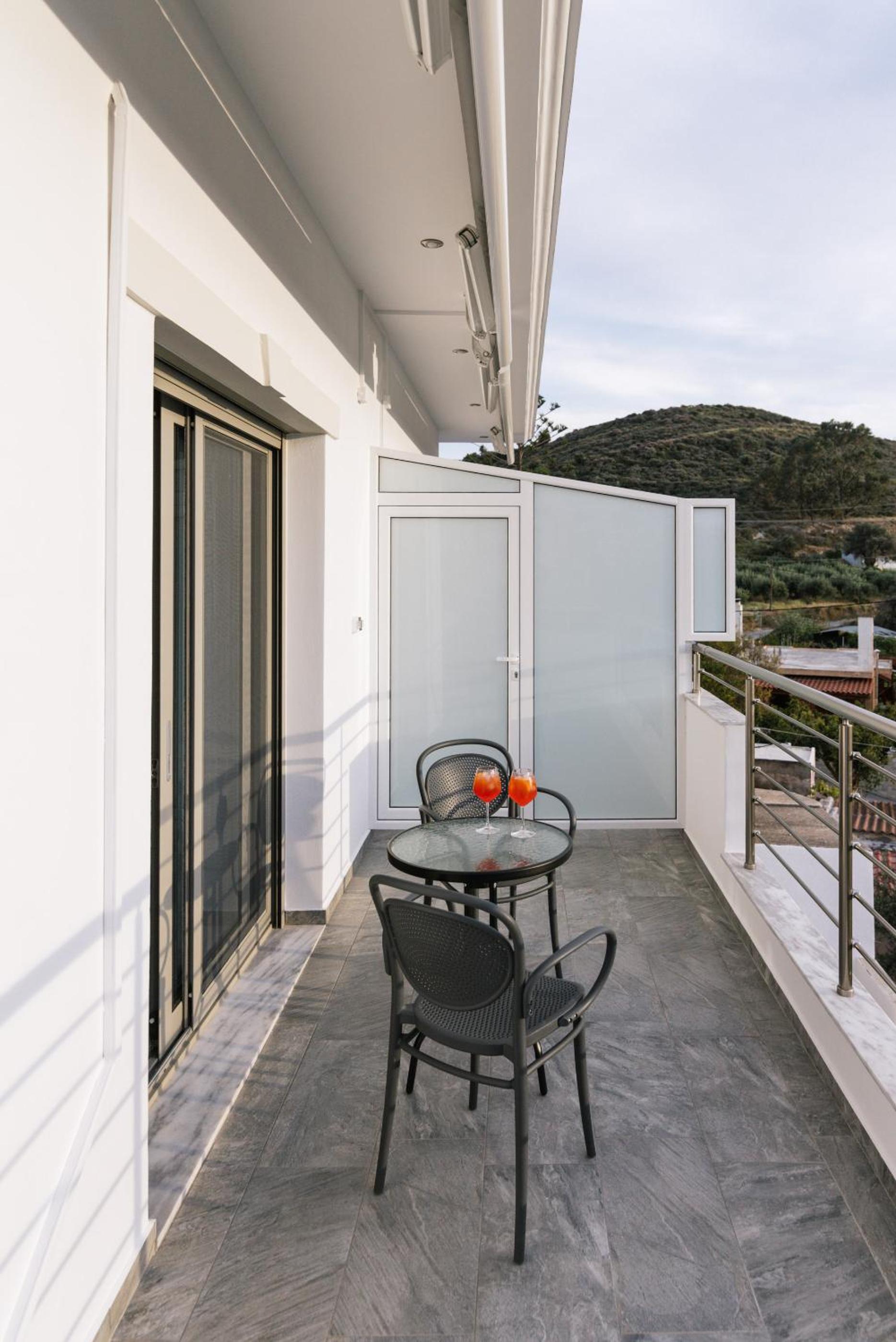 Lychnos apartments