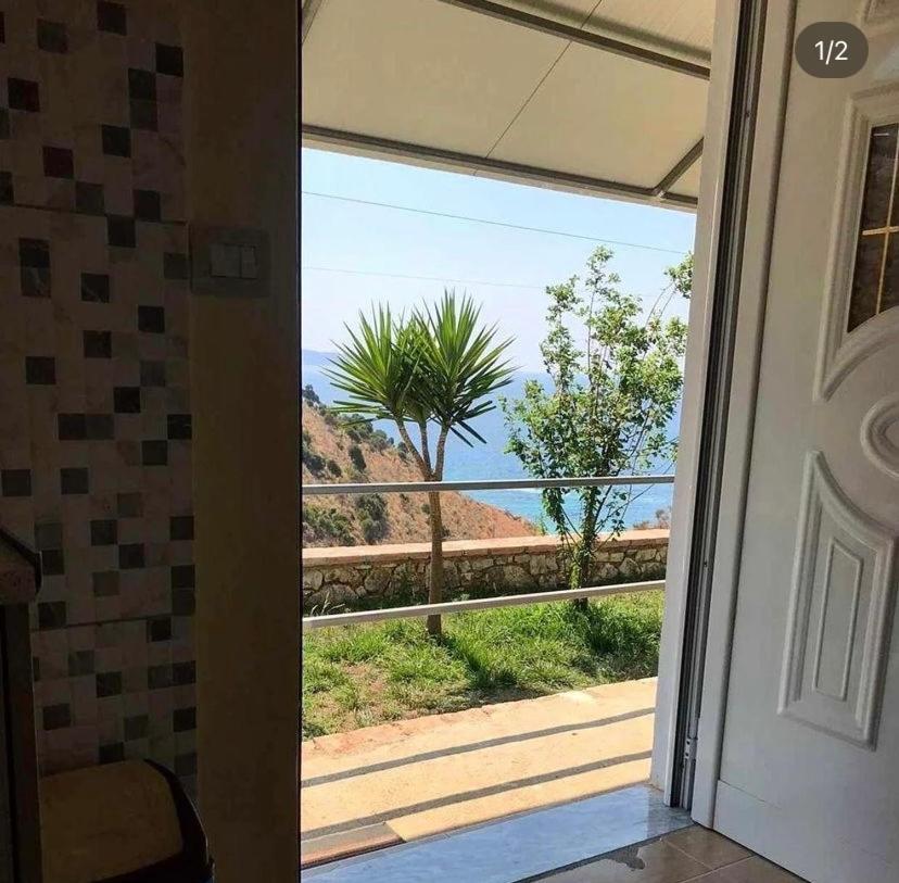 Vila Orizzonte blue