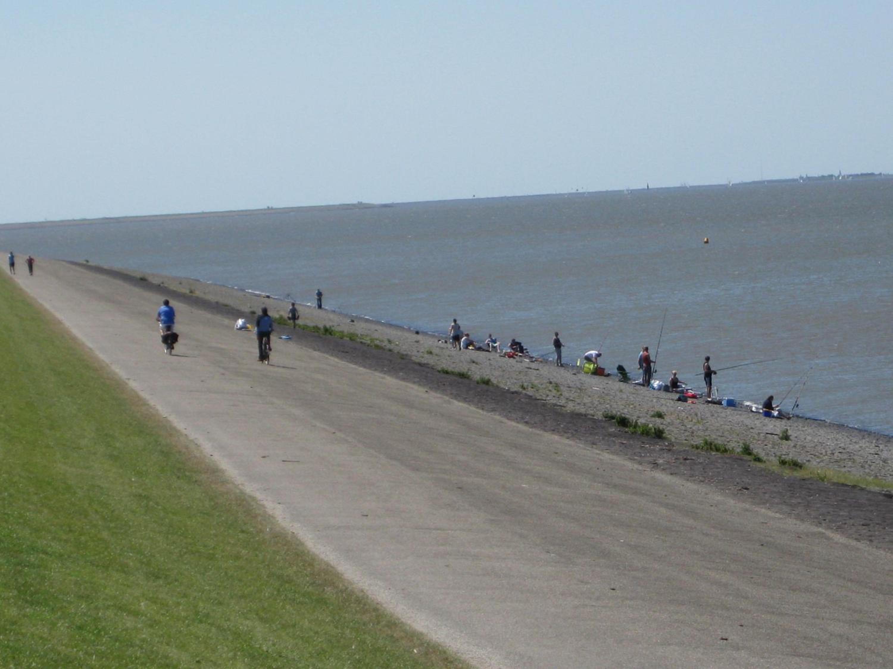 Photo 32