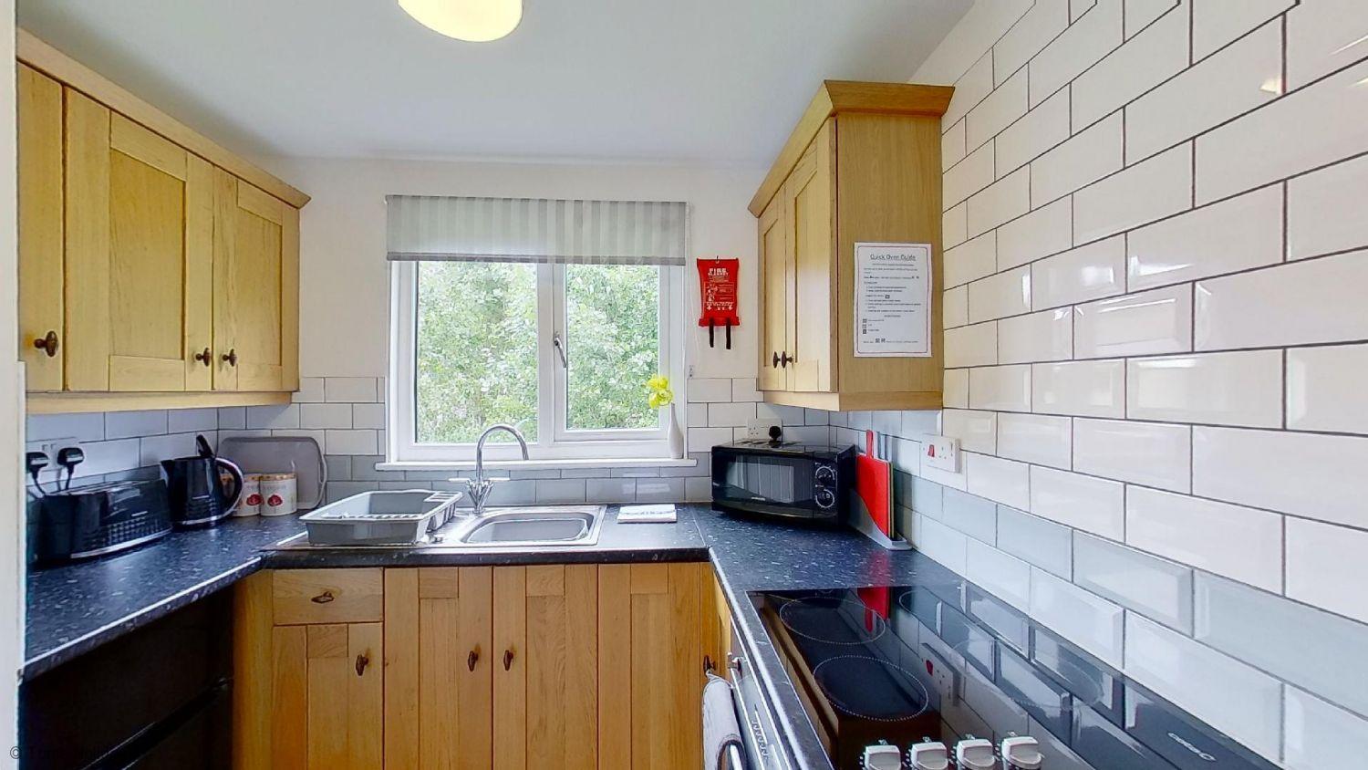 36 Strawberry Hill, Tolroy Manor view 5