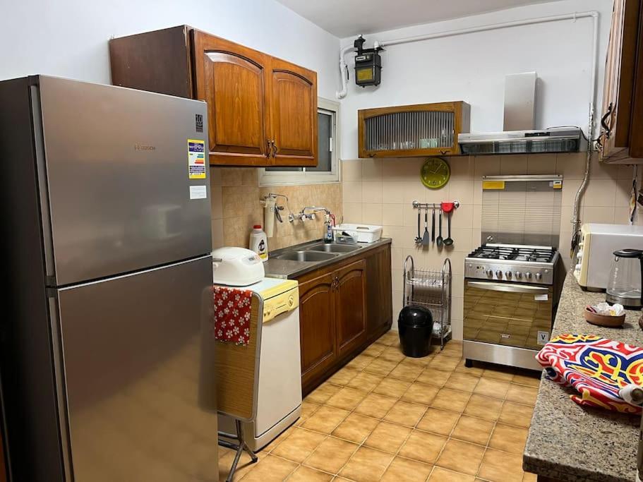 Lovely furnished 2-bedroom apartment with balcony