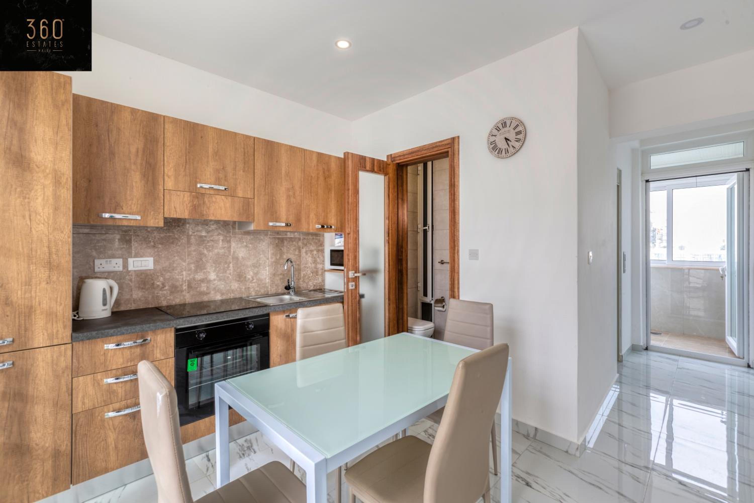 Duplex penthouse in St. Julian's with Views & BBQ by 360 Estates view 5