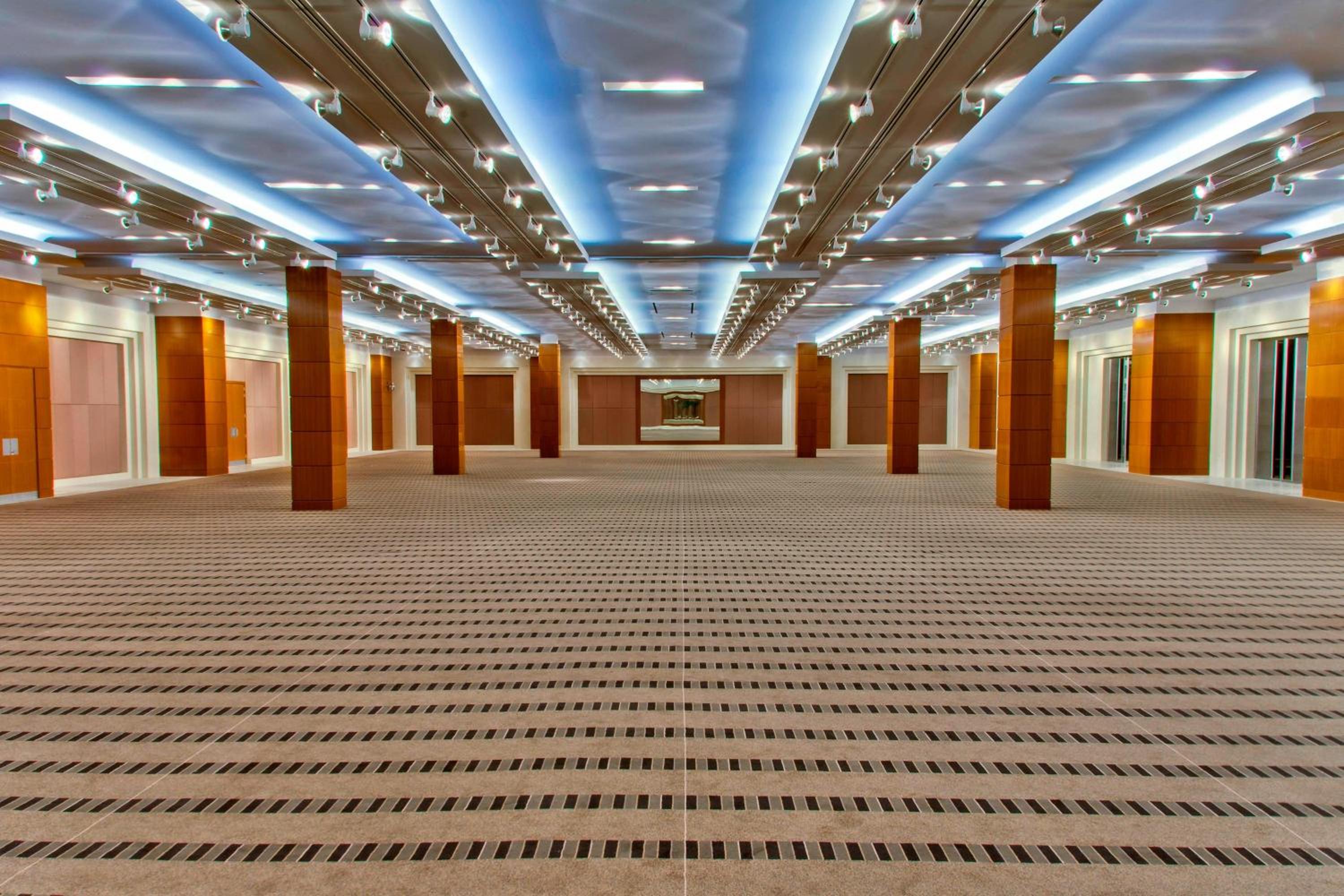 Sheraton Dammam Hotel & Convention Centre