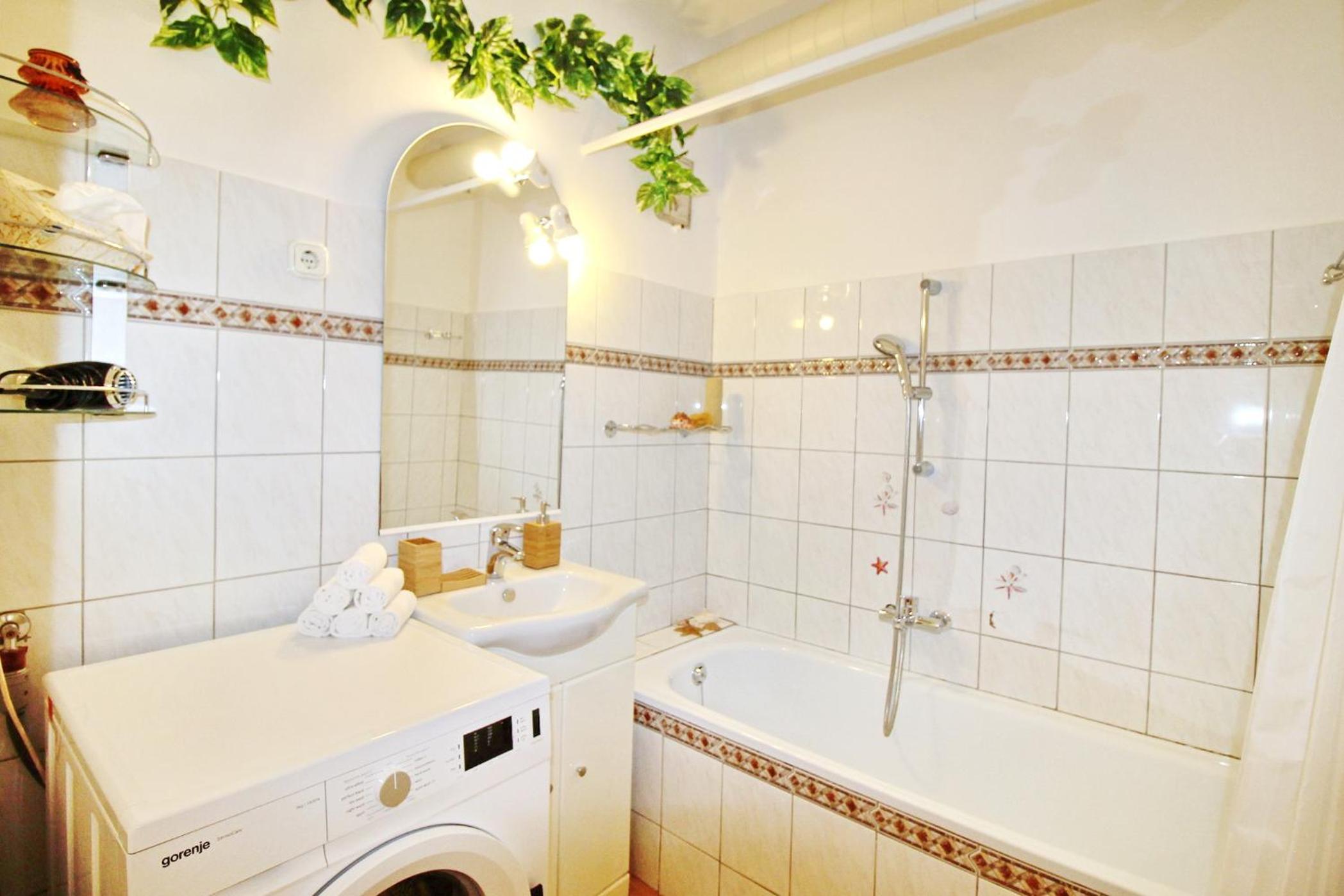 Cosy Castle Apartment