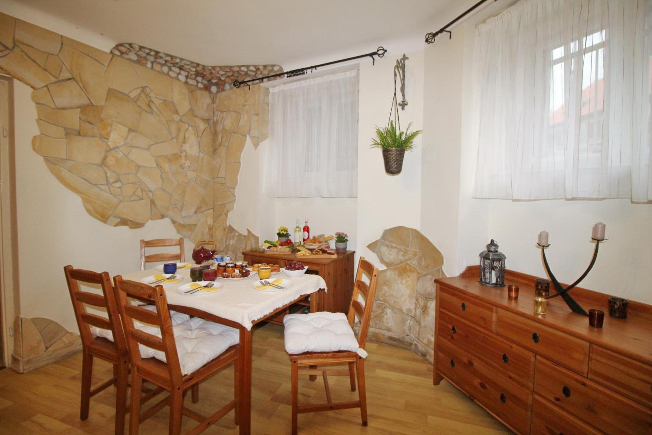 Cosy Castle Apartment