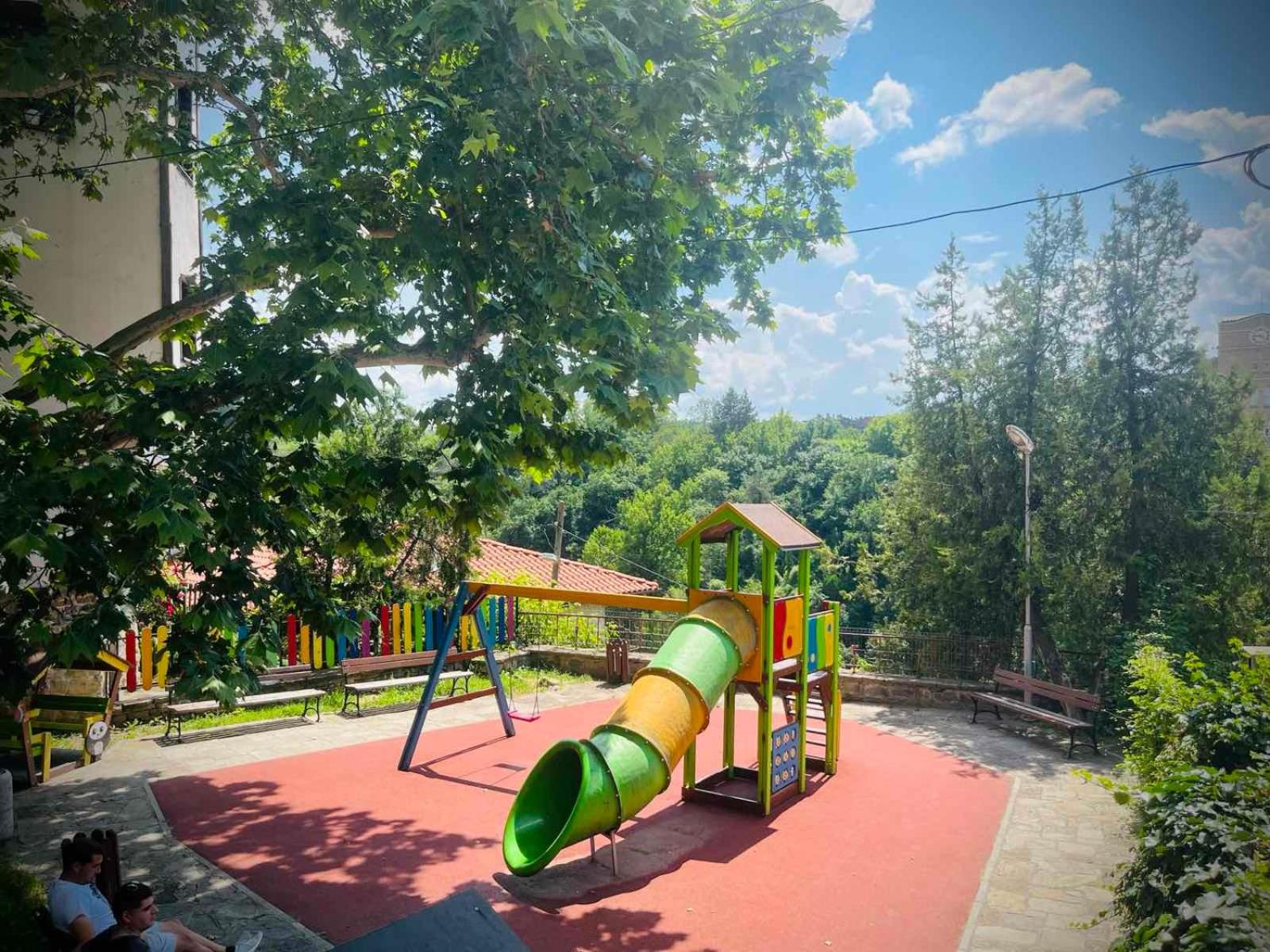 The Green Guest House-Amazing View, Top Location, Entire House