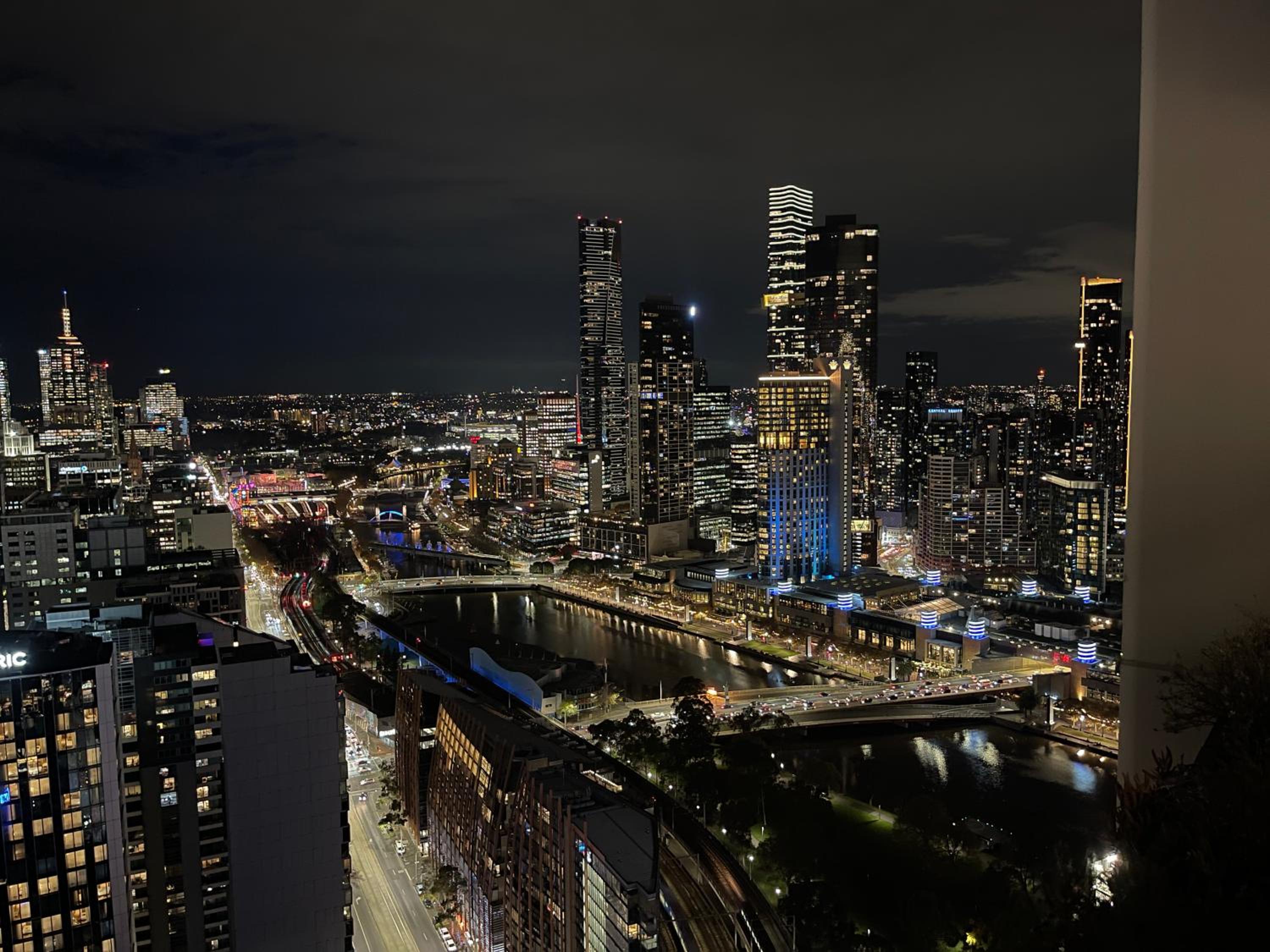 REST COLLECTION Apartments at Melbourne Quarter