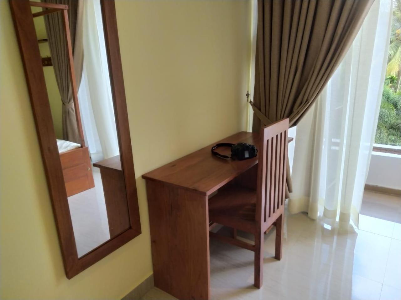 Photo 11