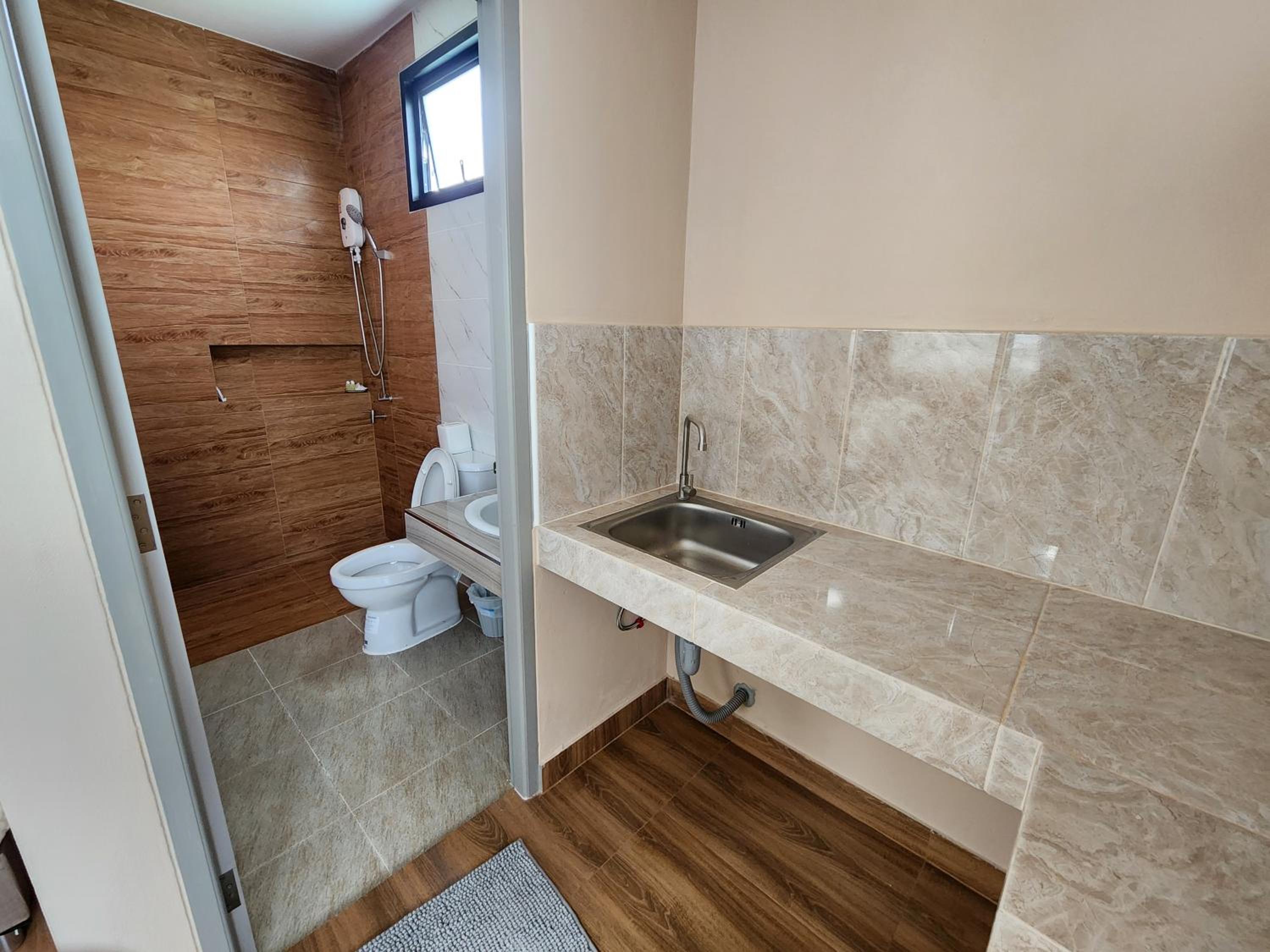 Photo 16