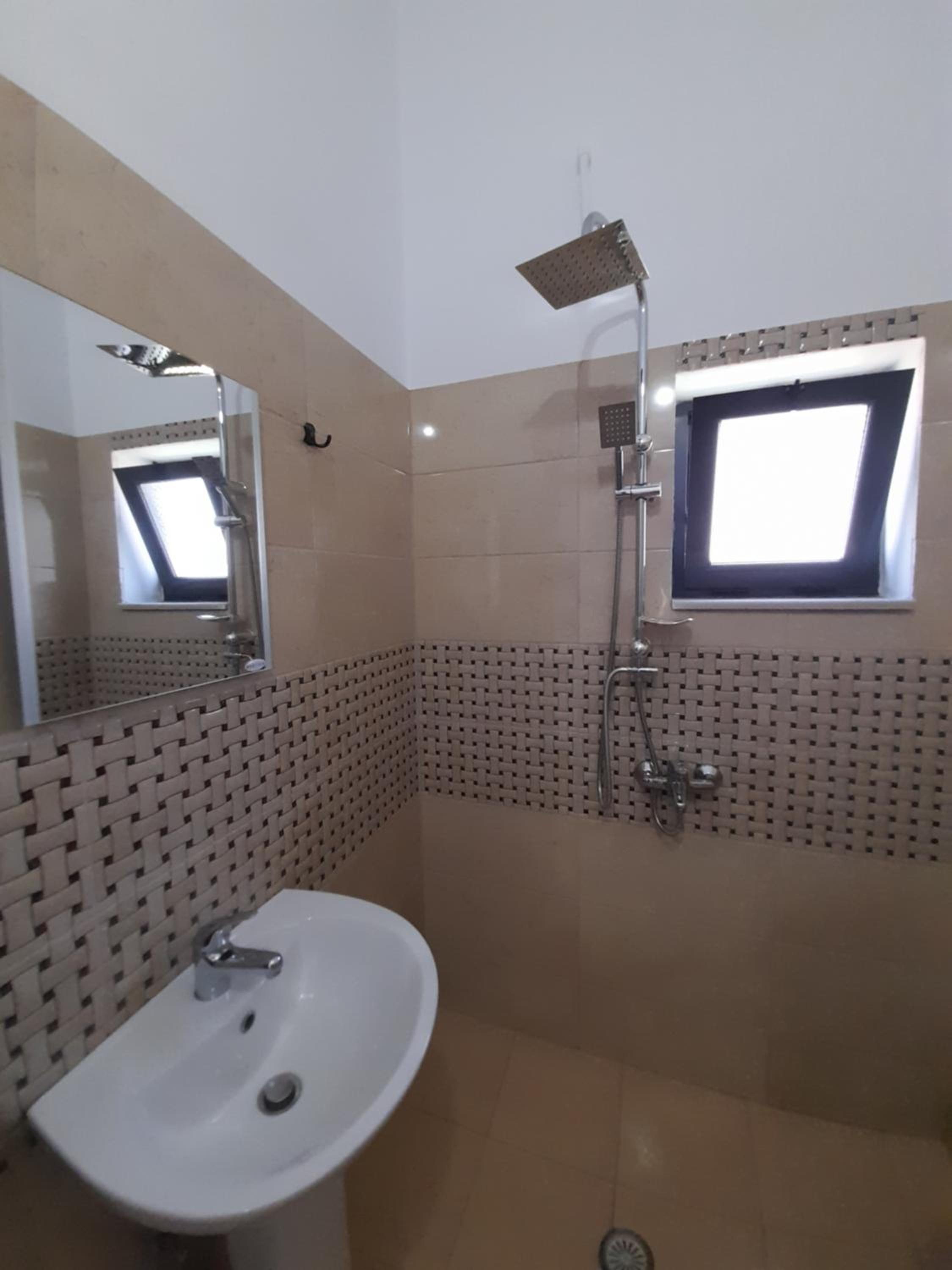 Vila F&M ksamil