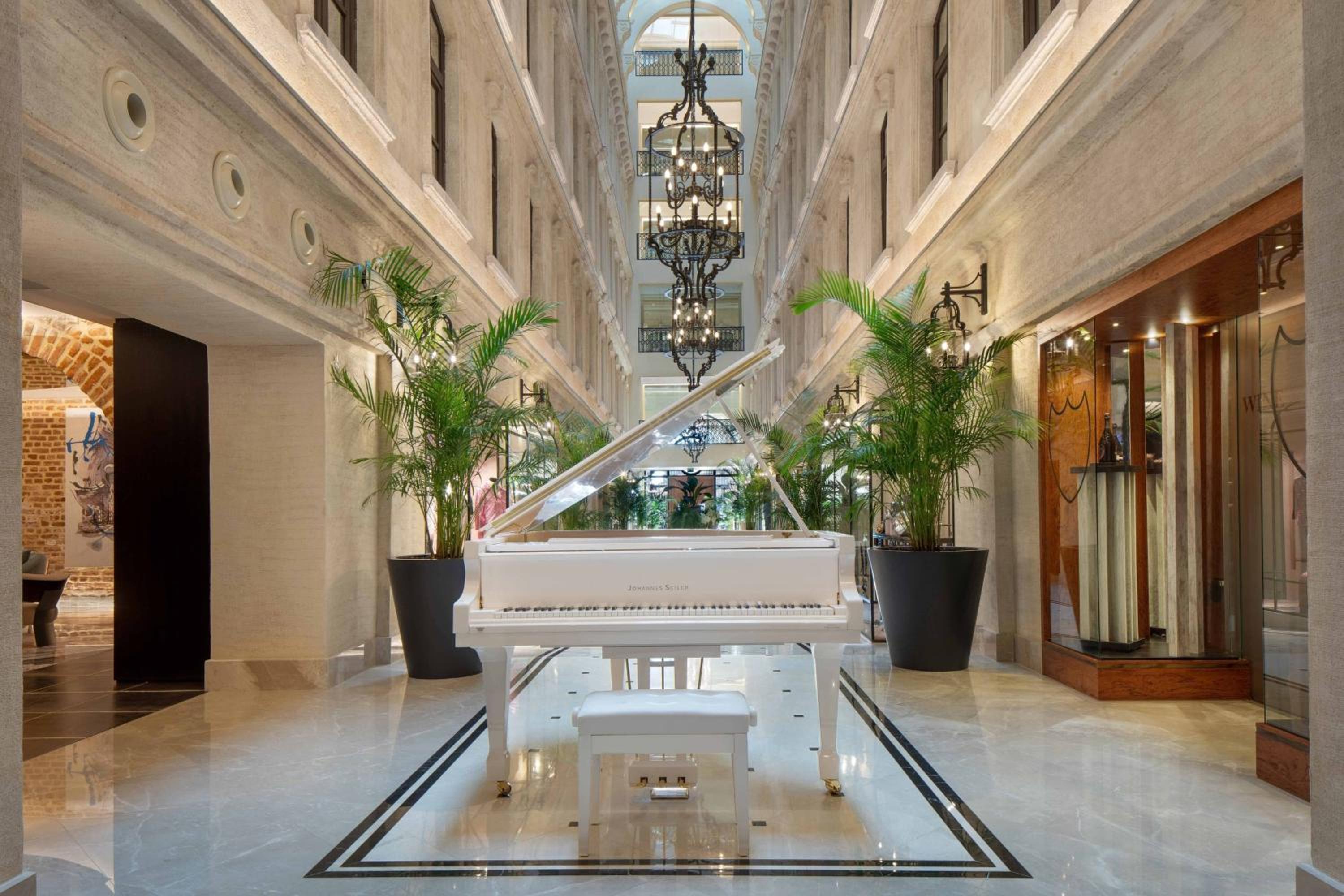 JW Marriott İstanbul Boğazı - Image 54