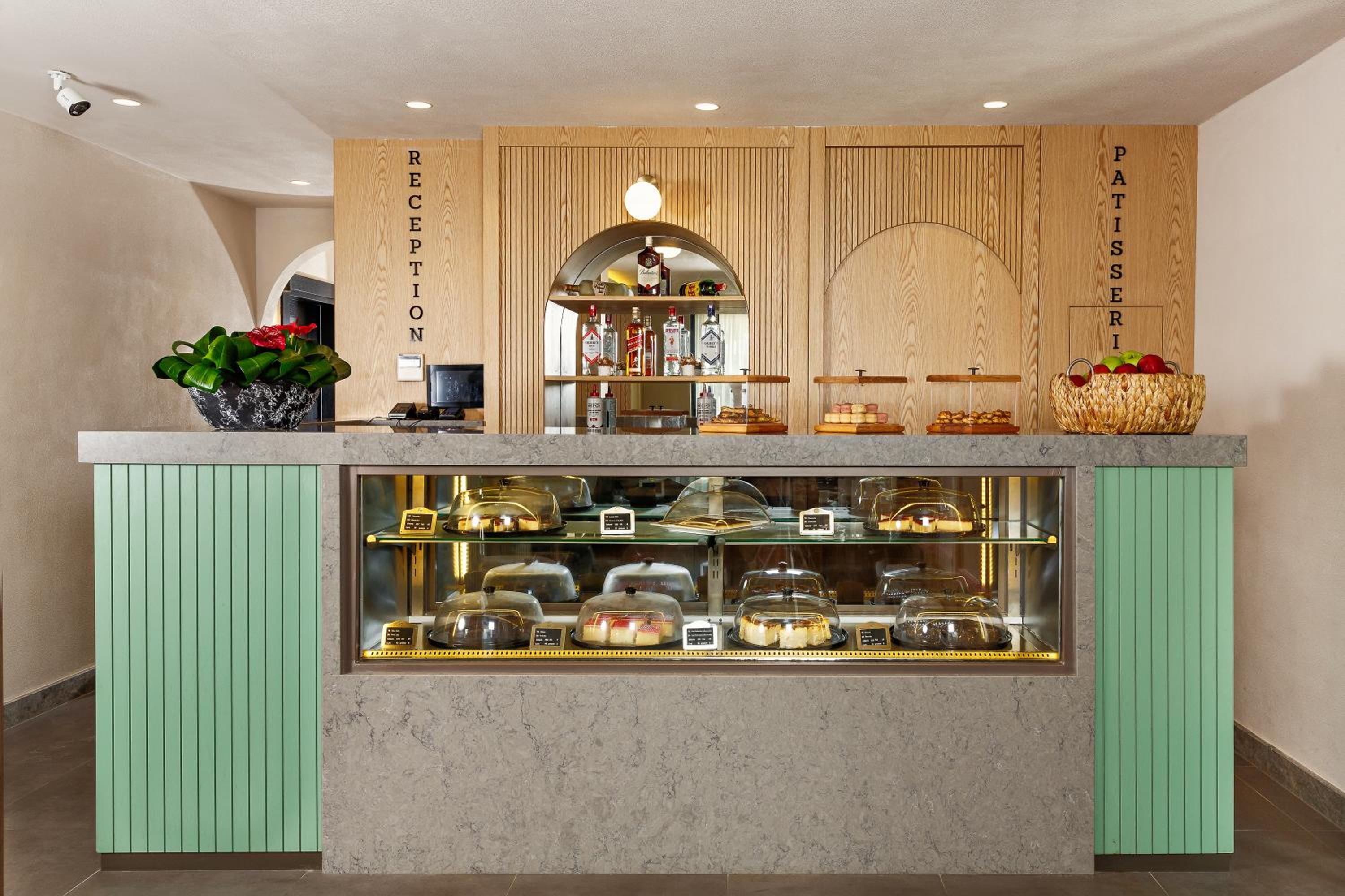 Sherwood Premio Hotel - Image 19