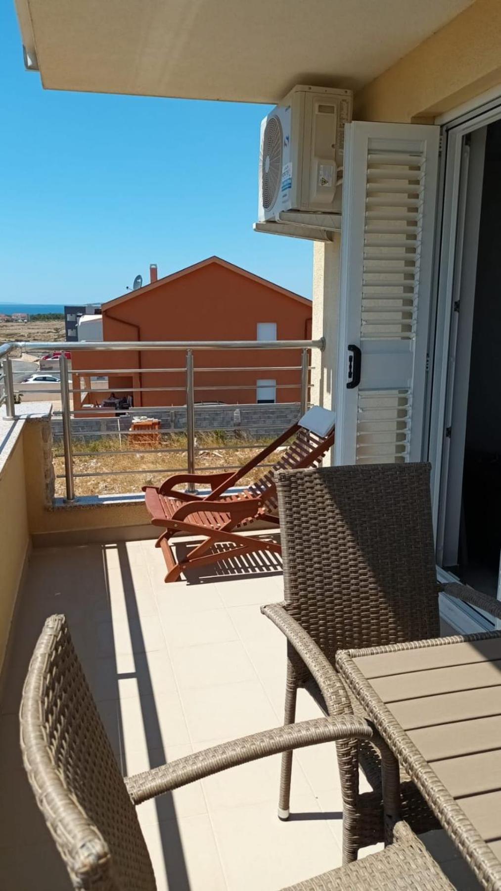 Apartmani Lucija
