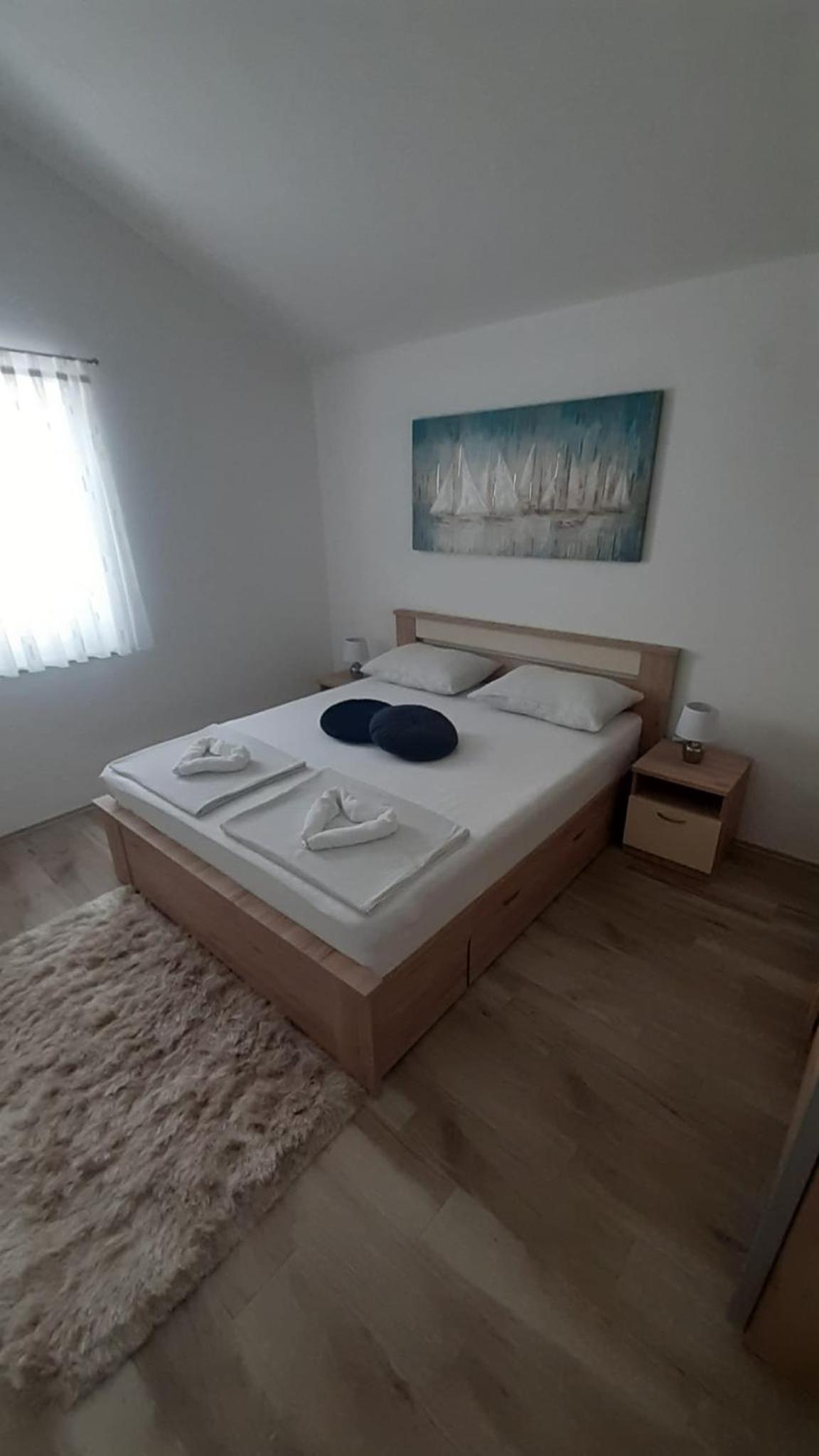 Apartmani Lucija