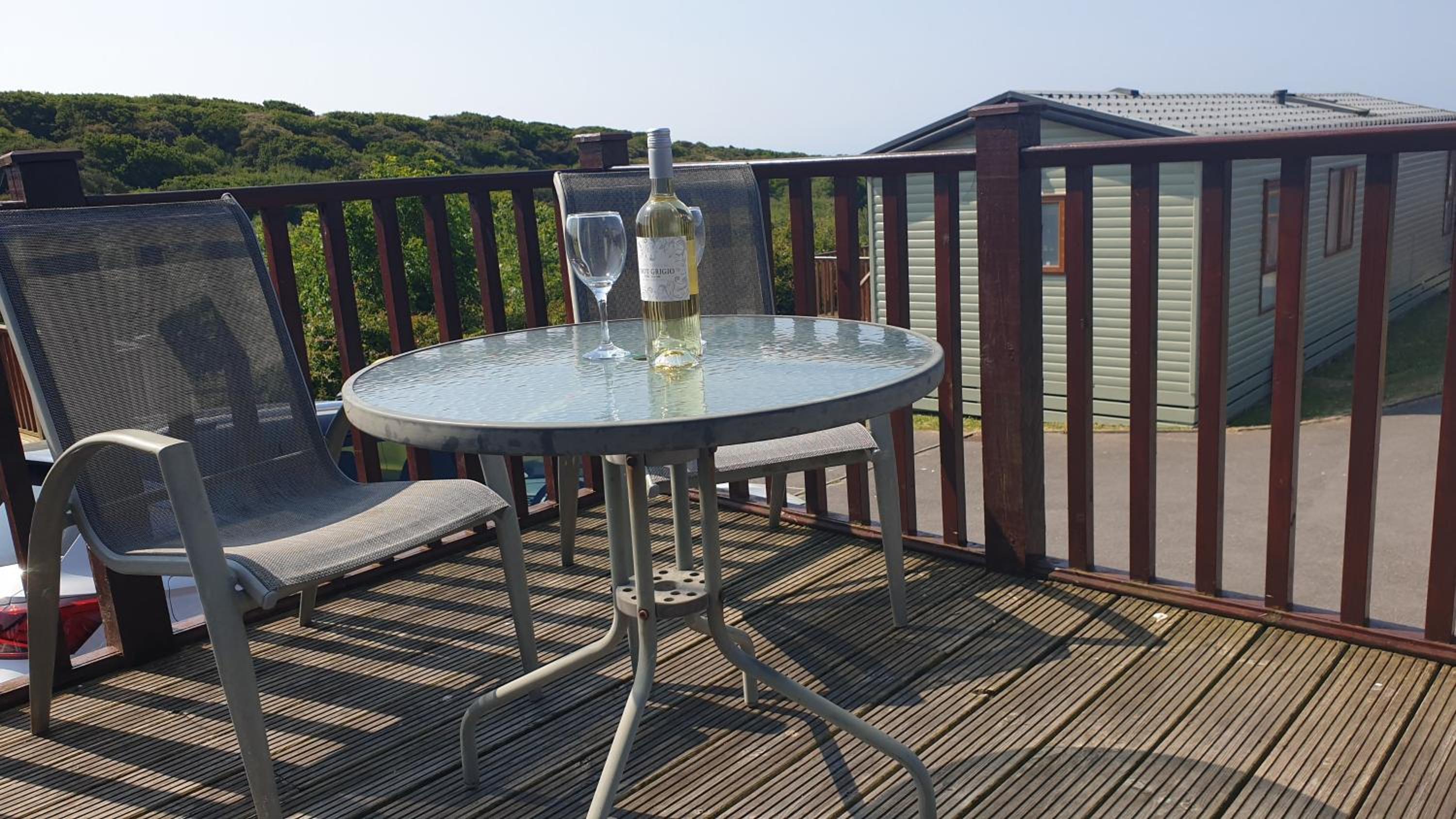 Holiday Lodge, sleeps 4, with sea & countryside views view 5