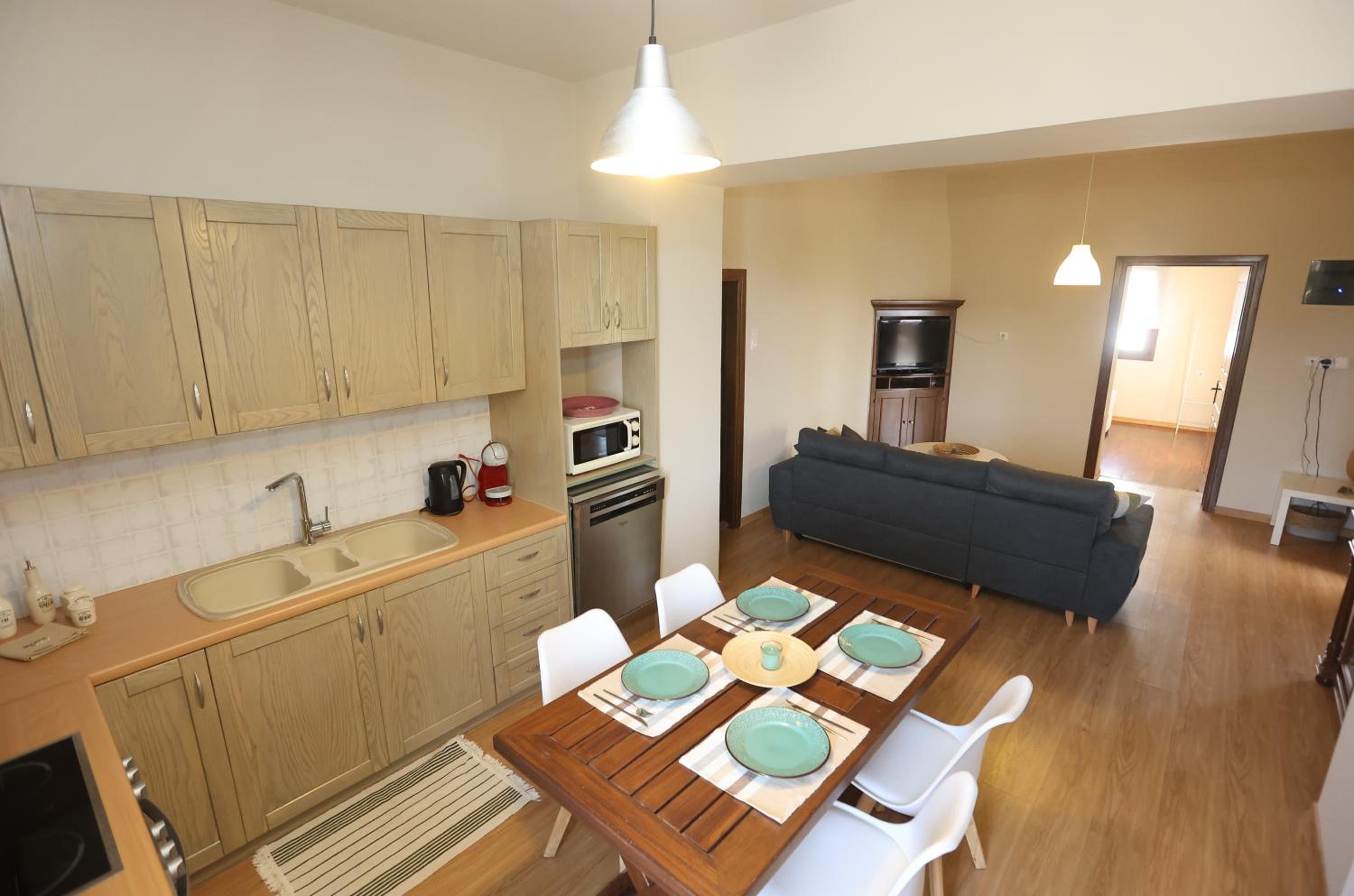 Pine Cottage, Syros Island