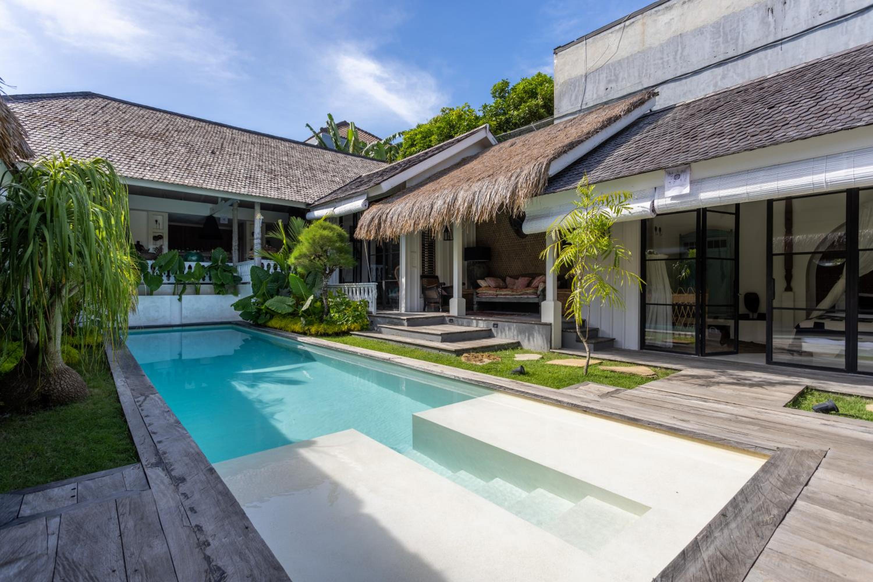 Villa Khann