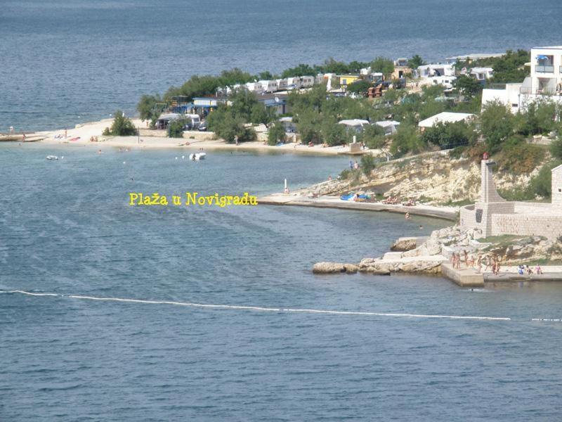 Appartement in einem dalmatischen Haus in Novigrad-Dalmatien neben Zadar, mit Klimaanlage AC