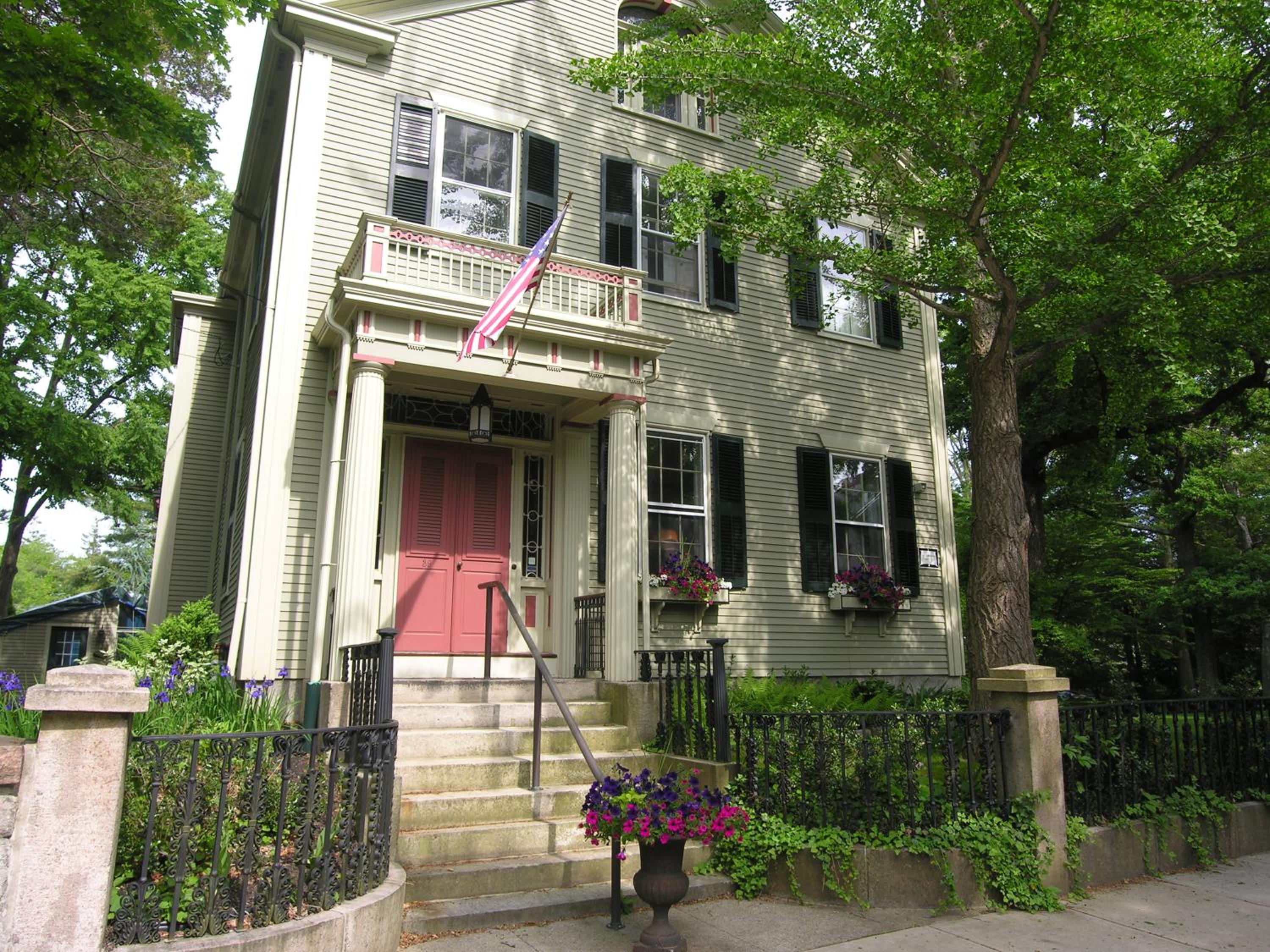 Delano Homestead Bed and Breakfast view 2
