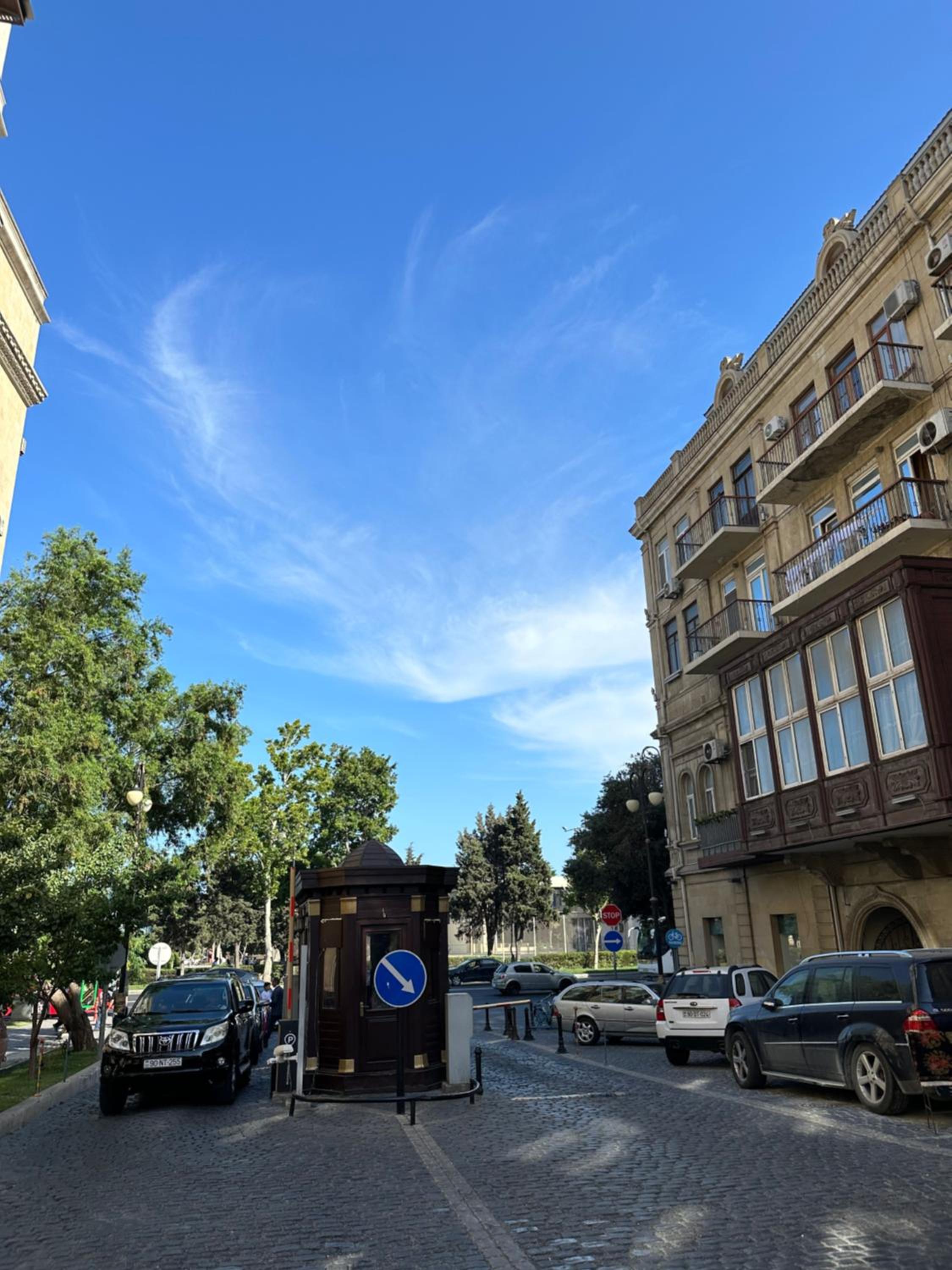 Etnic apartment near Maiden tower center of Baku