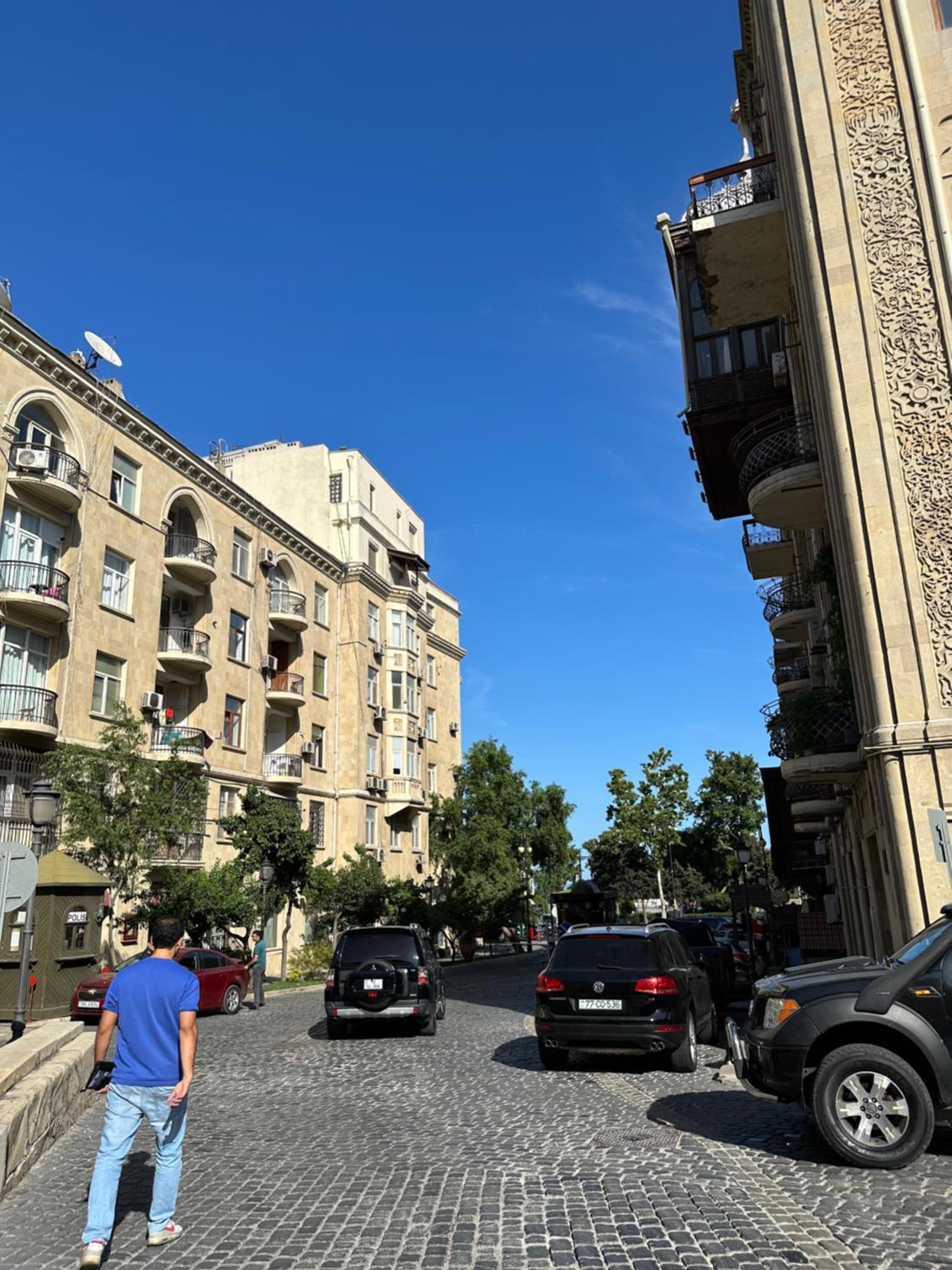 Etnic apartment near Maiden tower center of Baku