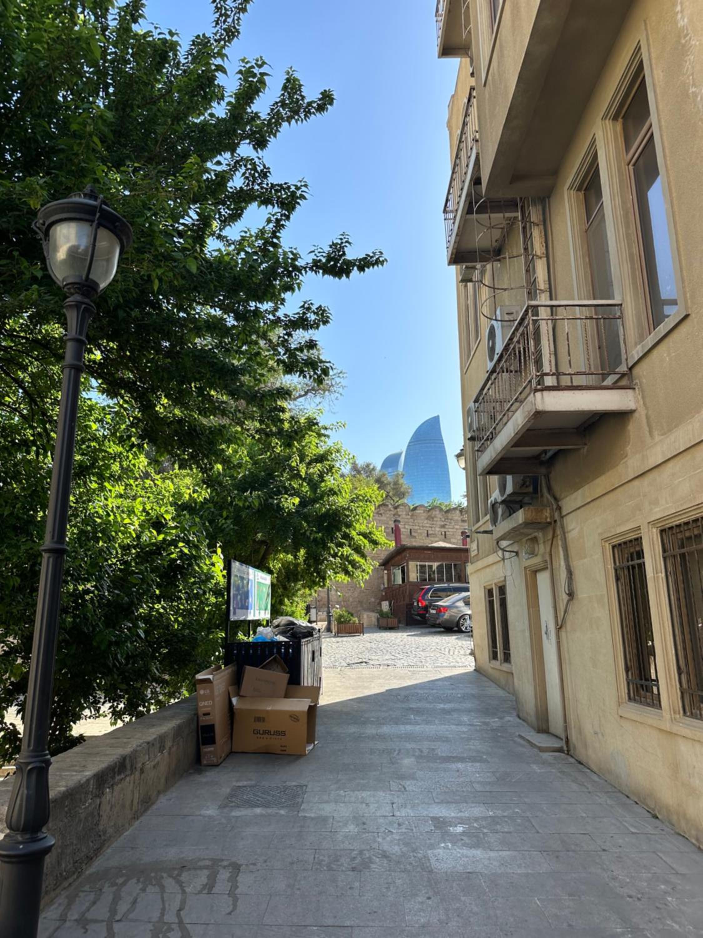 Etnic apartment near Maiden tower center of Baku