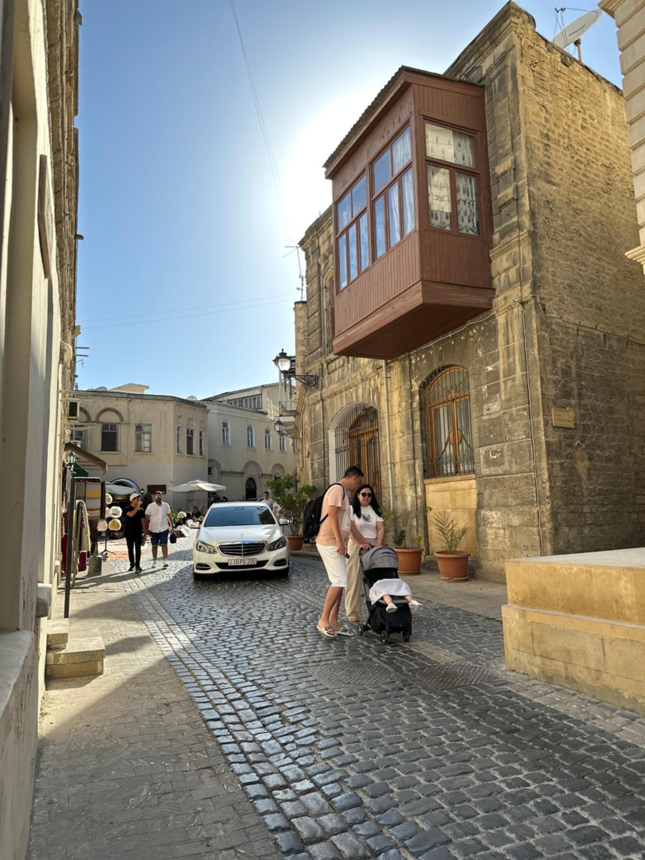Etnic apartment near Maiden tower center of Baku