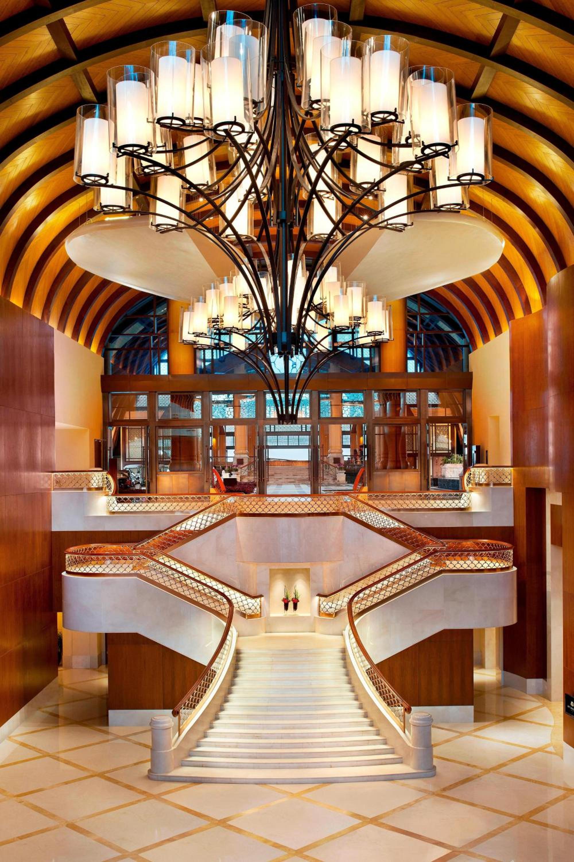 The St. Regis Sanya Yalong Bay Resort 100