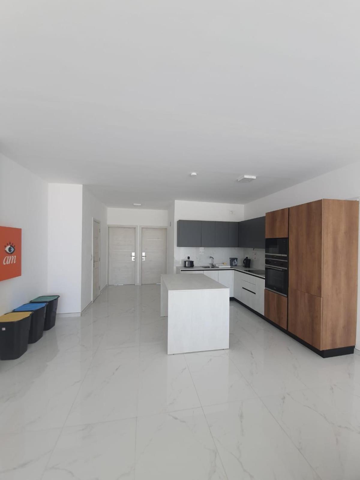 Dingli Street Apartments view 5