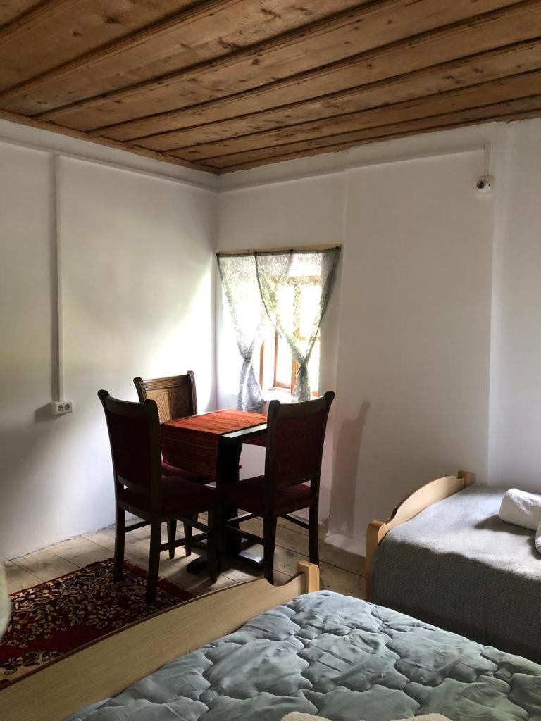 Guesthouse Kujtimi