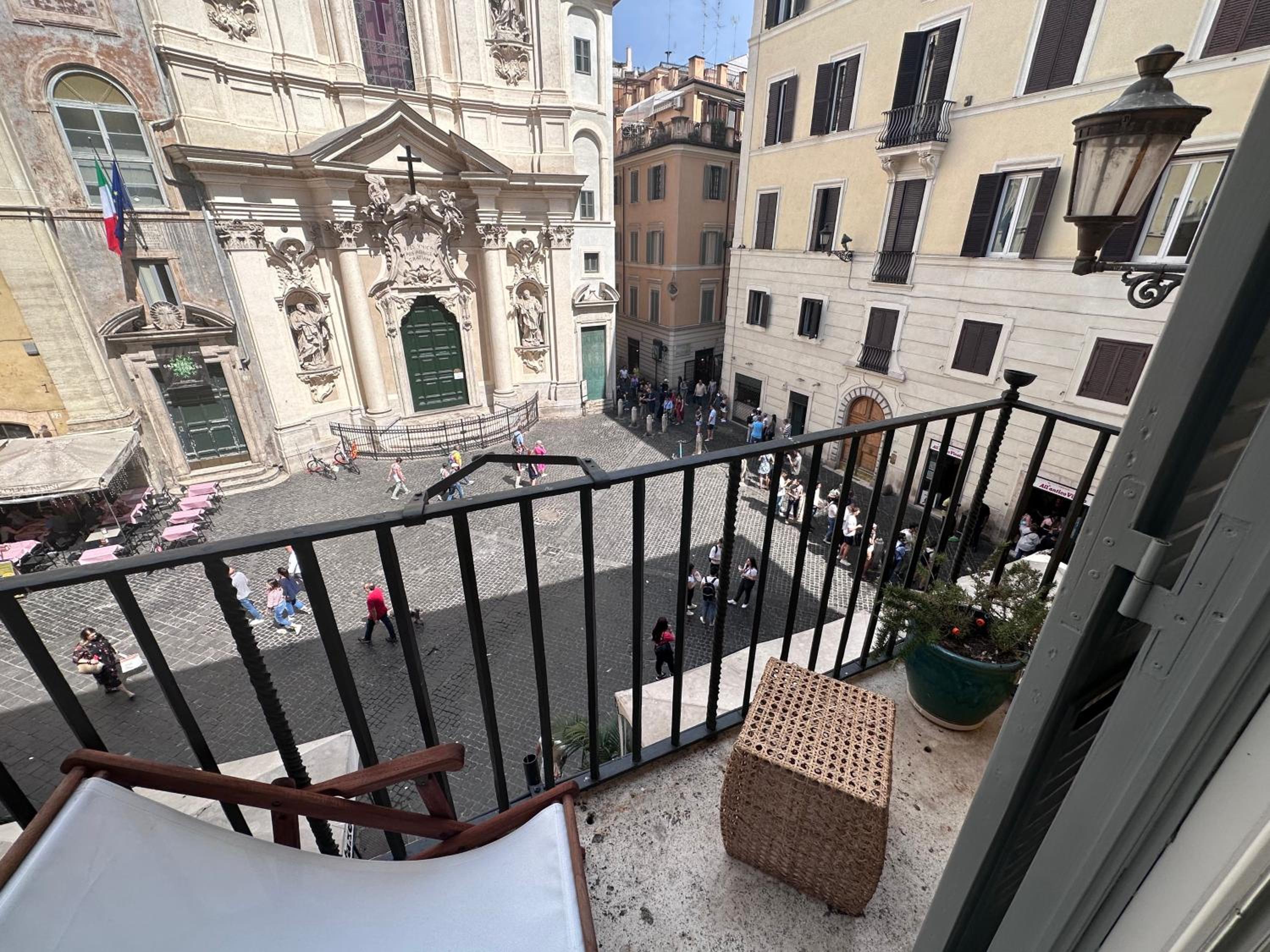 NEW! BELLISSIMO PalazzoFranchi Pantheon photo 4