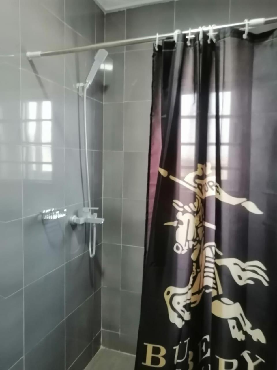 Terra Suits, Accra view 5