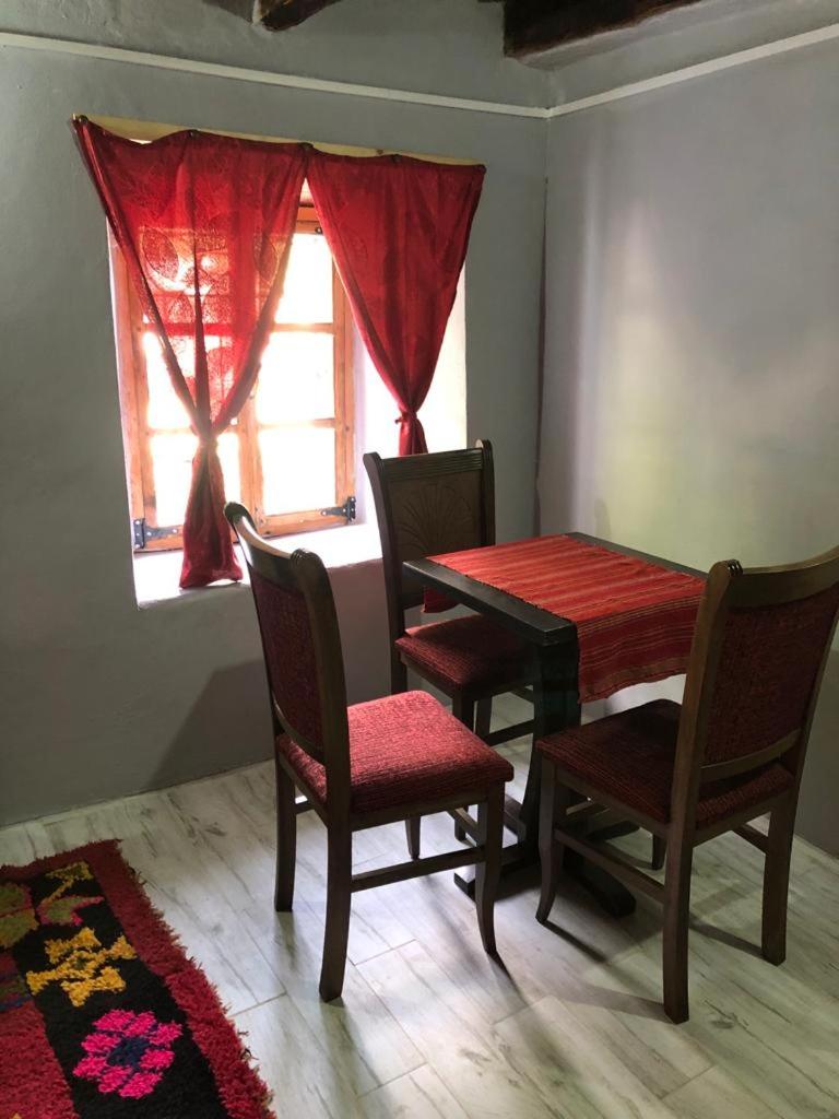 Guesthouse Kujtimi