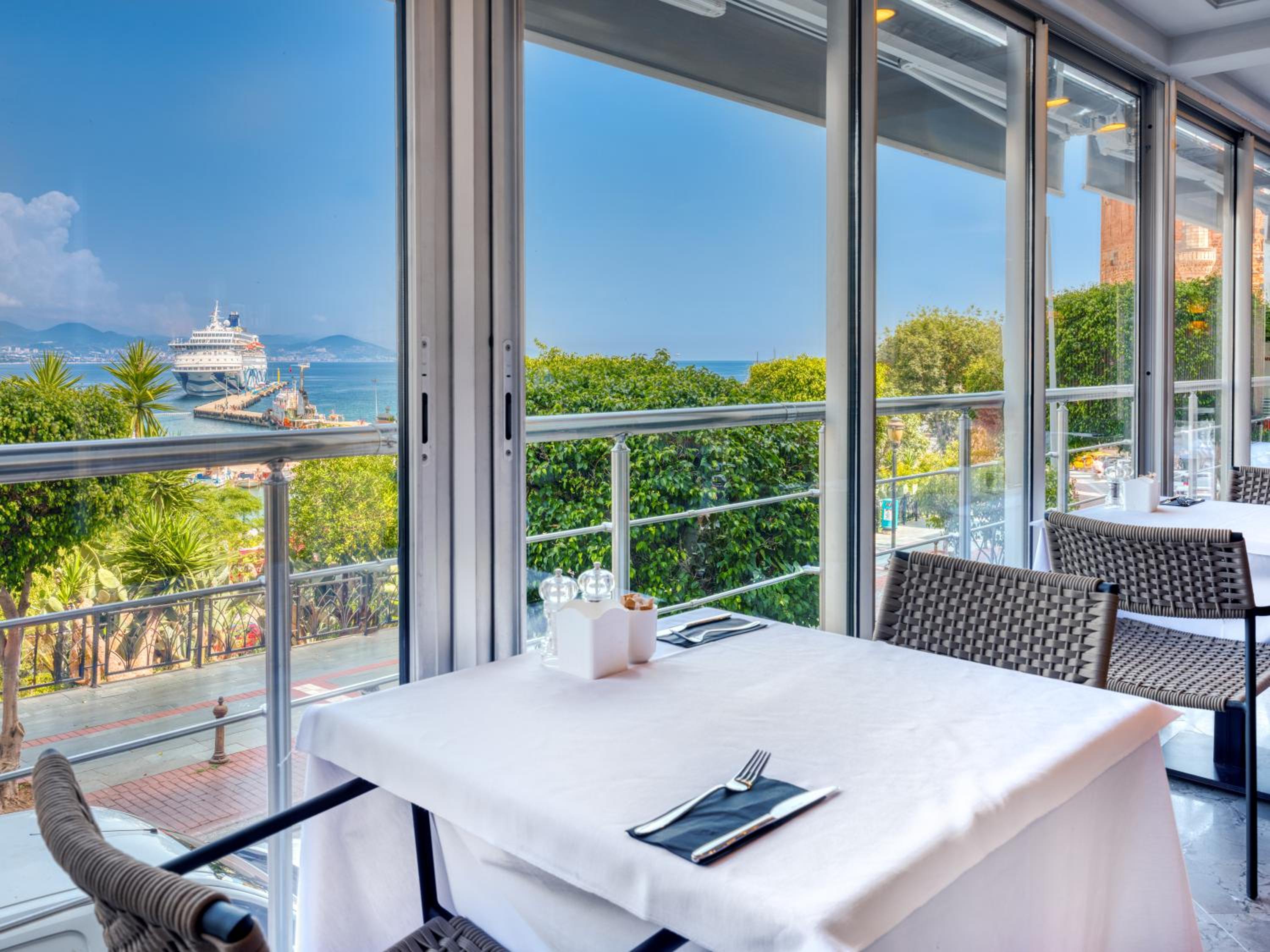 Numa Port Hotel - Image 29