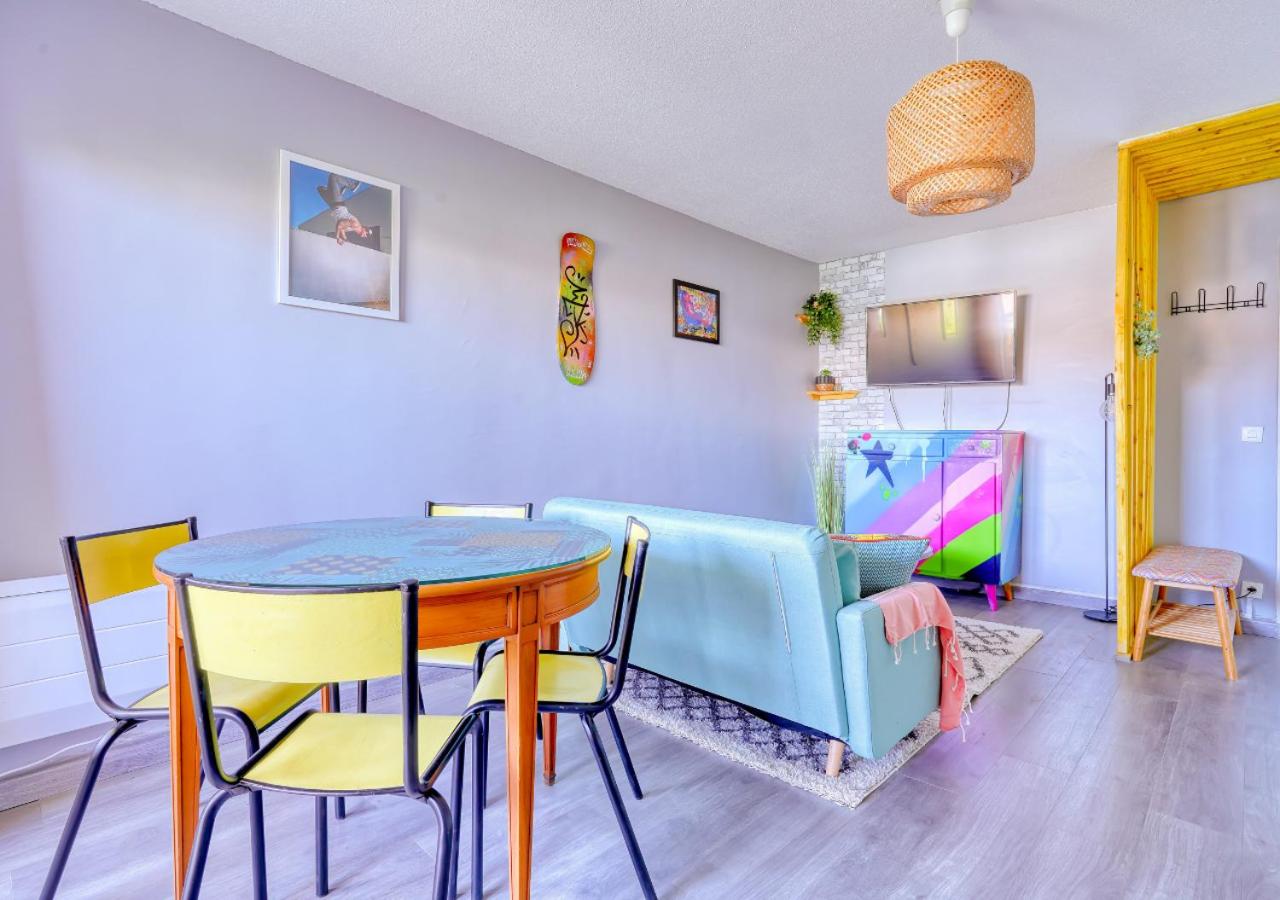 Urban Escape - Design Vibrant & Terrasse intime à 3 min du Parc des Coquibus - Proche ORLY