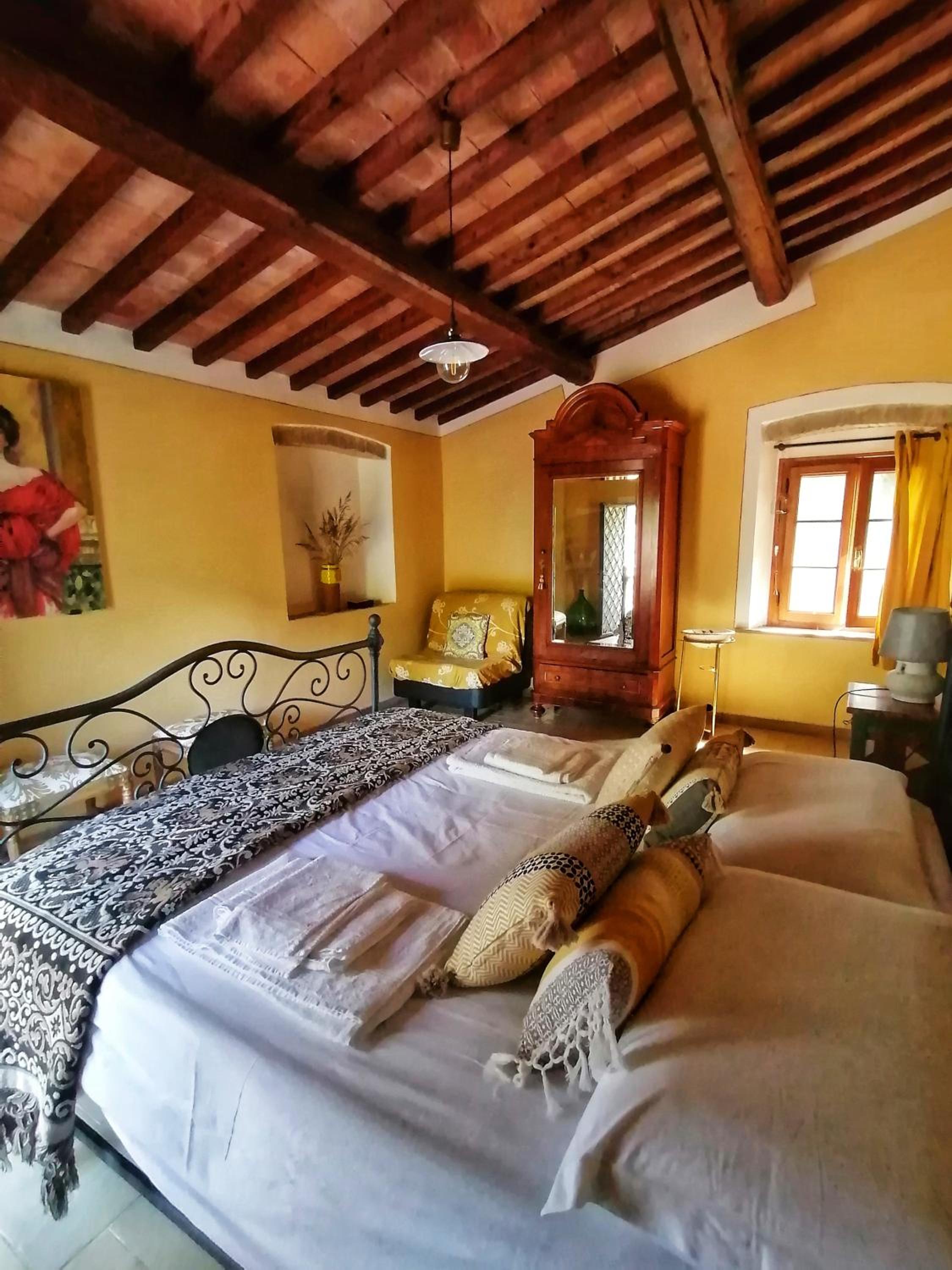 Casa nel bosco il Grottone