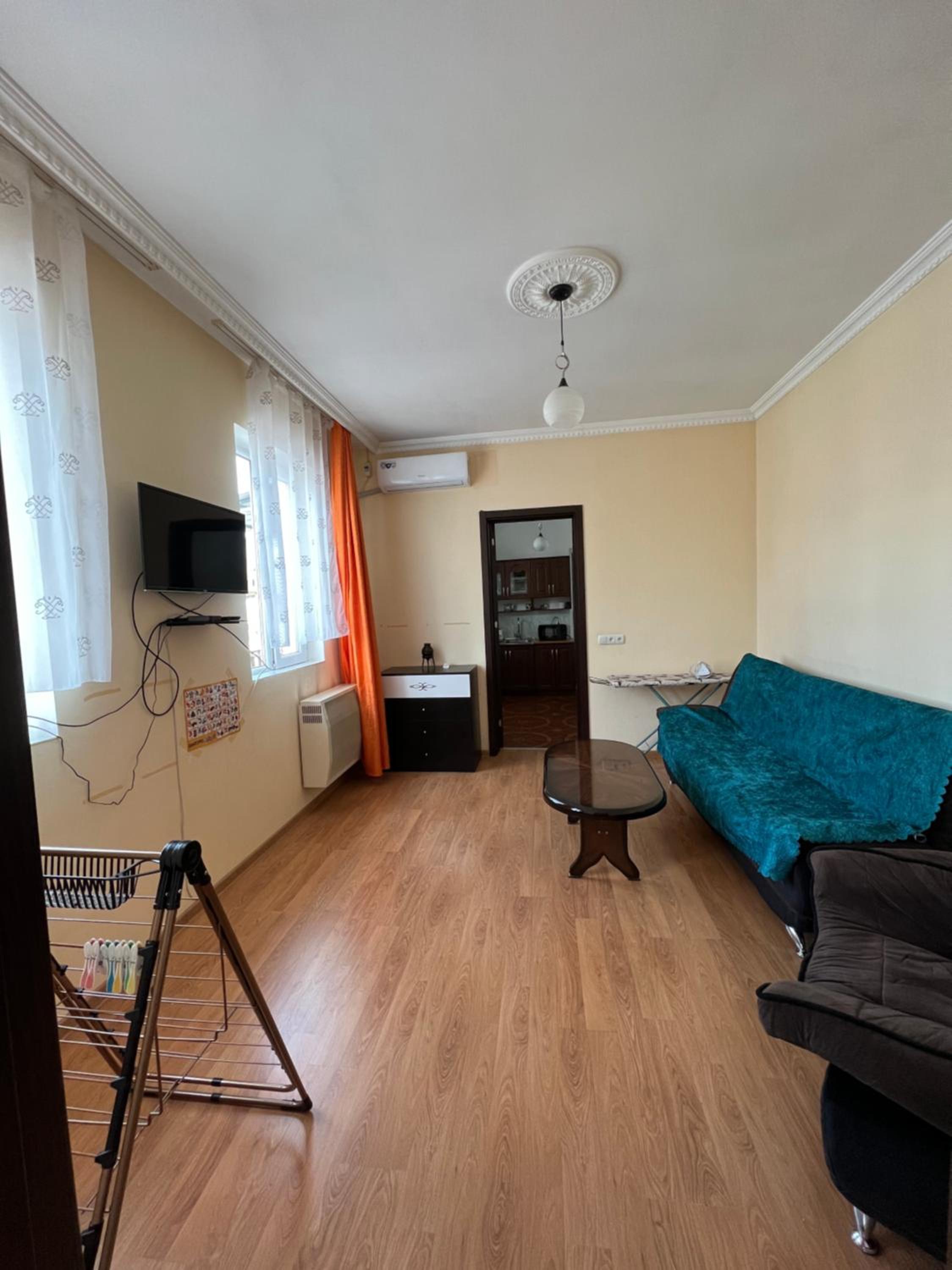 Apartment Merabi