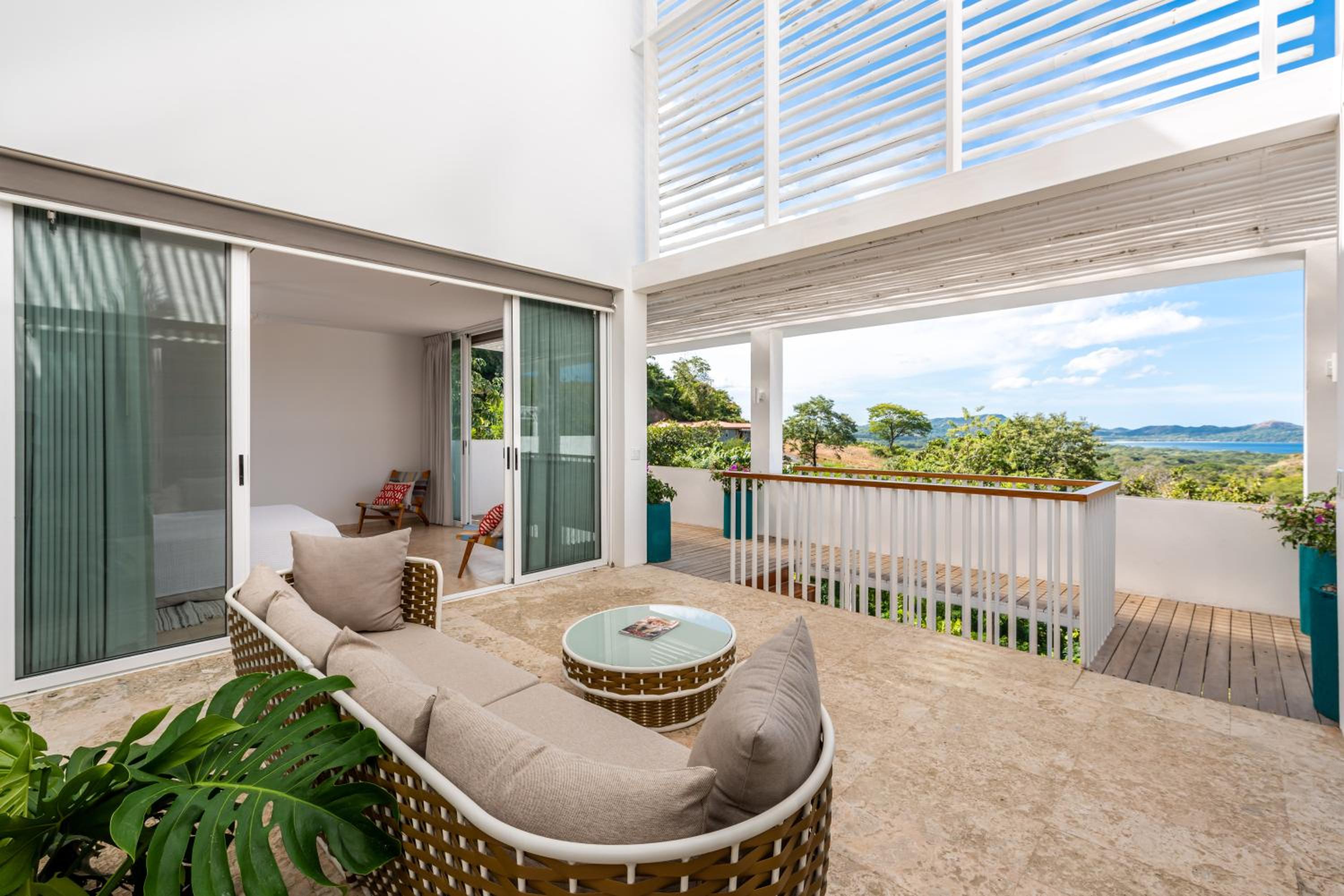 Beautiful Getaway 3BR House/ amazing ocean view