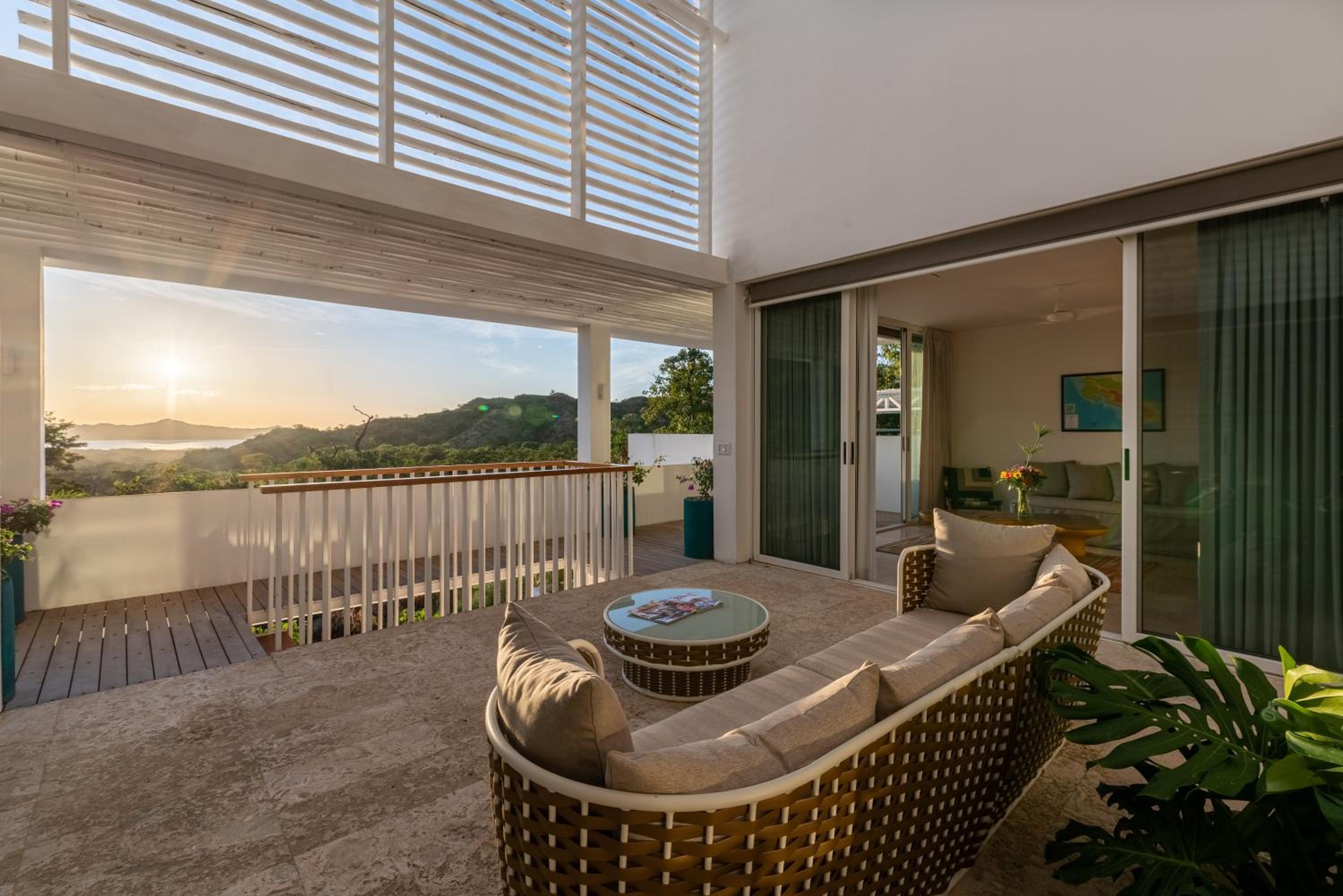 Beautiful Getaway 3BR House/ amazing ocean view