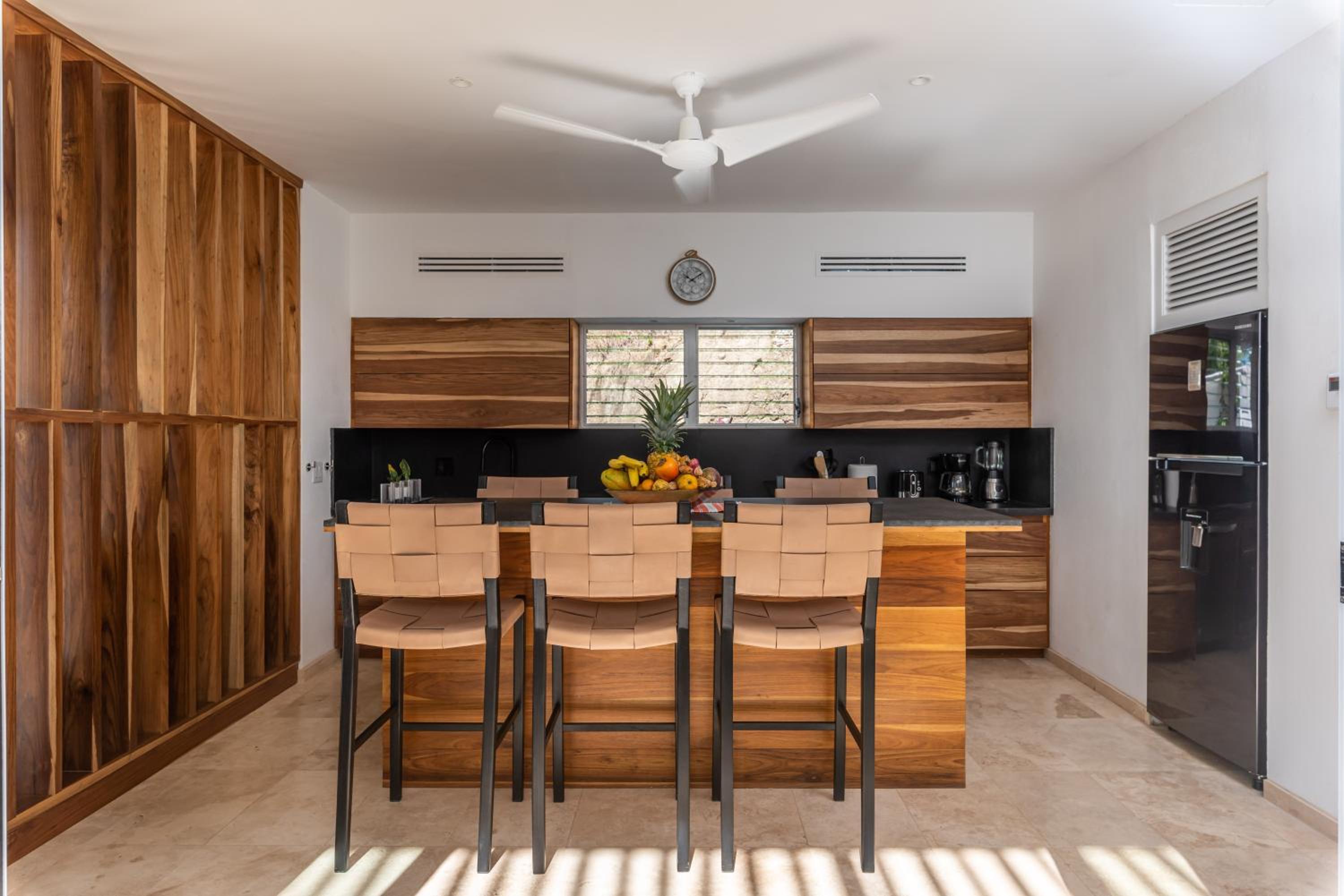 Beautiful Getaway 3BR House/ amazing ocean view