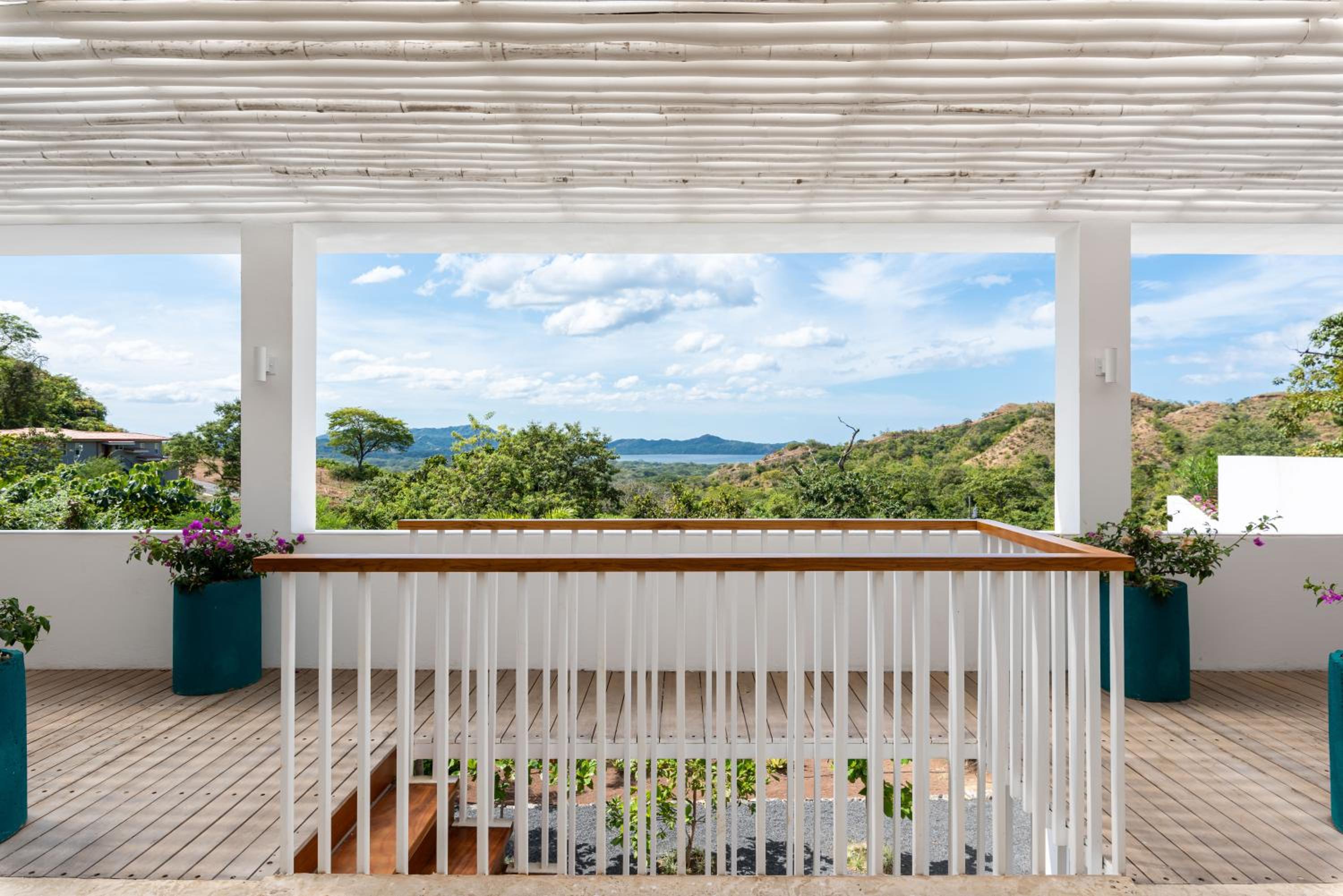 Beautiful Getaway 3BR House/ amazing ocean view
